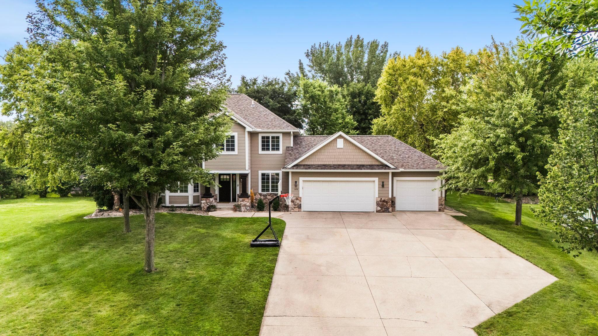 Photo 1 of Single family home for sale at 1373 Heritage Ave Nw, Hutchinson, MN 55350 | MLS# 7124414 | Listing updated on 2026-09-21