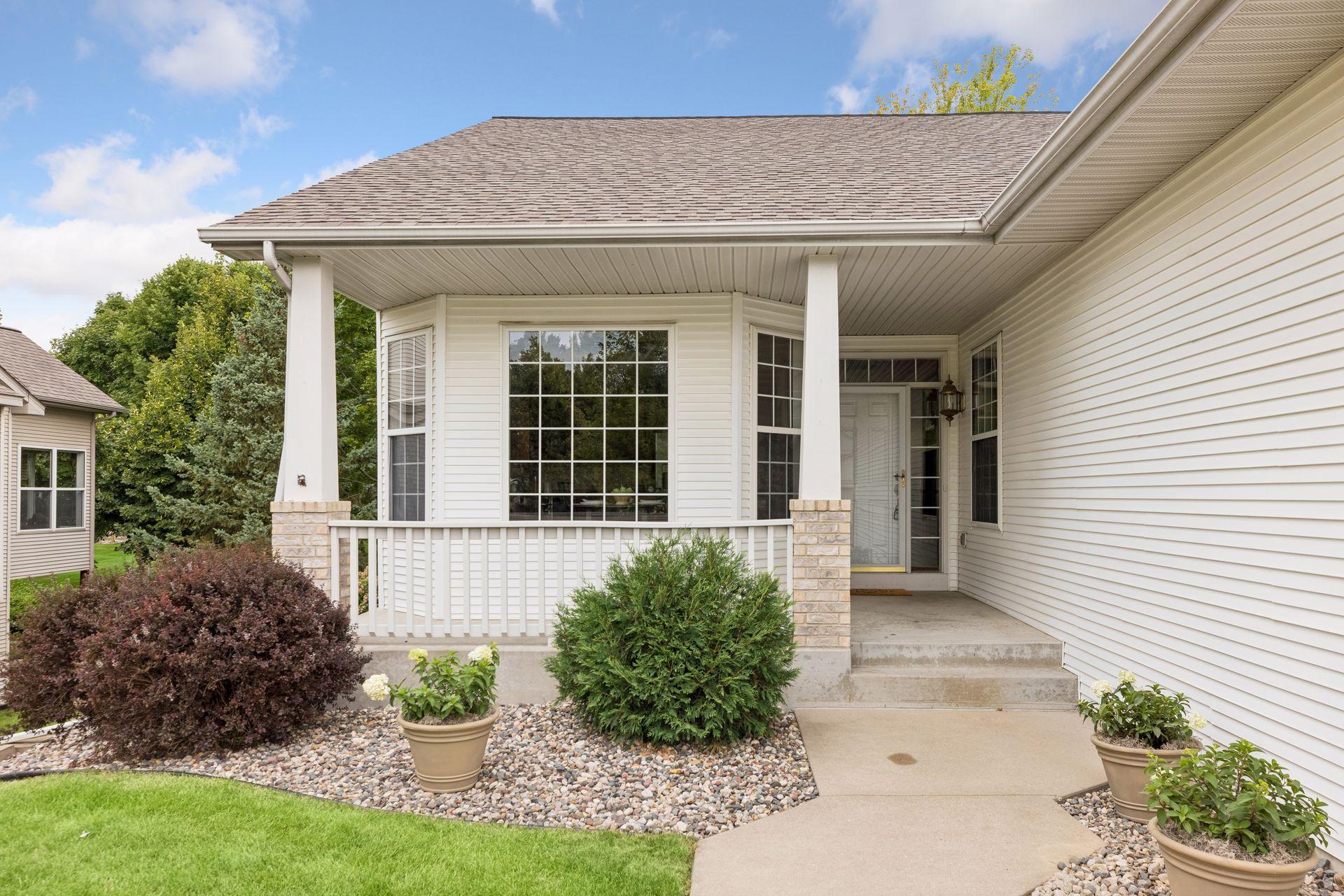 Photo 3 of Single family home for sale at 17461 Haralson Dr, Eden Prairie, MN 55347 | MLS# 7124602 | Listing updated on 2026-09-21