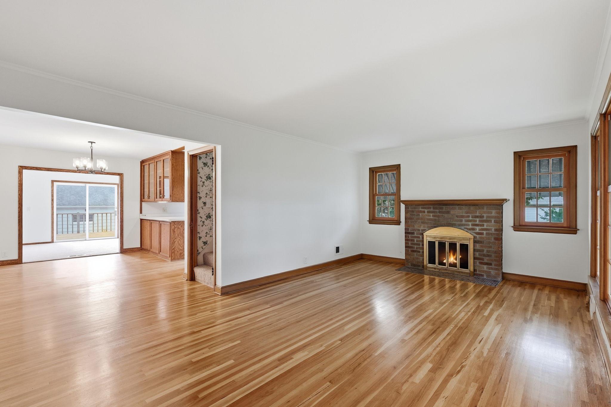 Photo 2 of Sale Pending at 6745 Elliot Ave S, Minneapolis, MN 55423 | MLS# 7126594 | Listing updated on 2026-09-21