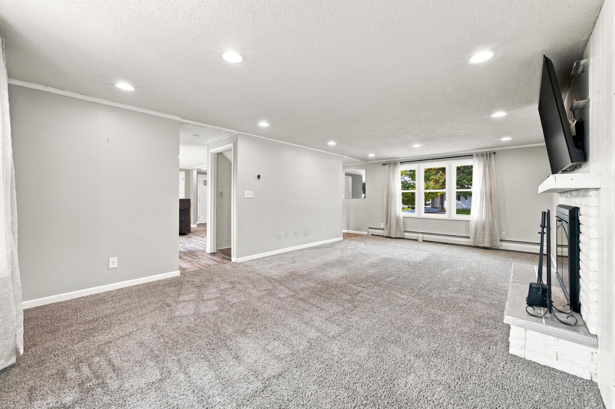 Photo 3 of Single family home for sale at 1002 24th Avenue S, Fargo, ND 58103 | MLS# 7126631 | Listing updated on 2026-10-23