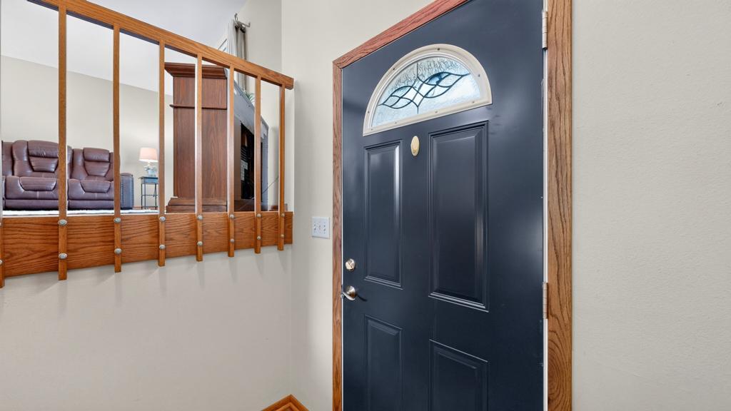 Photo 3 of Single family home for sale at 376 Norseman Ct Nw, Rochester, MN 55901 | MLS# 7126731 | Listing updated on 2026-09-21