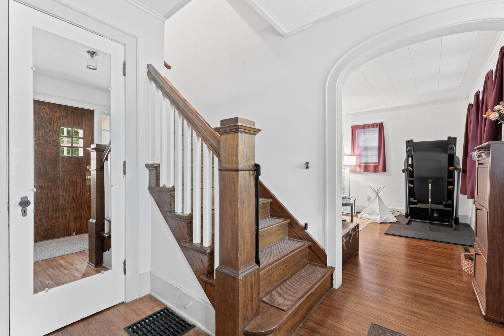 Photo 2 of Single family home for sale at 303 1st Street Sw, Austin, MN 55912 | MLS# 7127333 | Listing updated on 2026-09-21