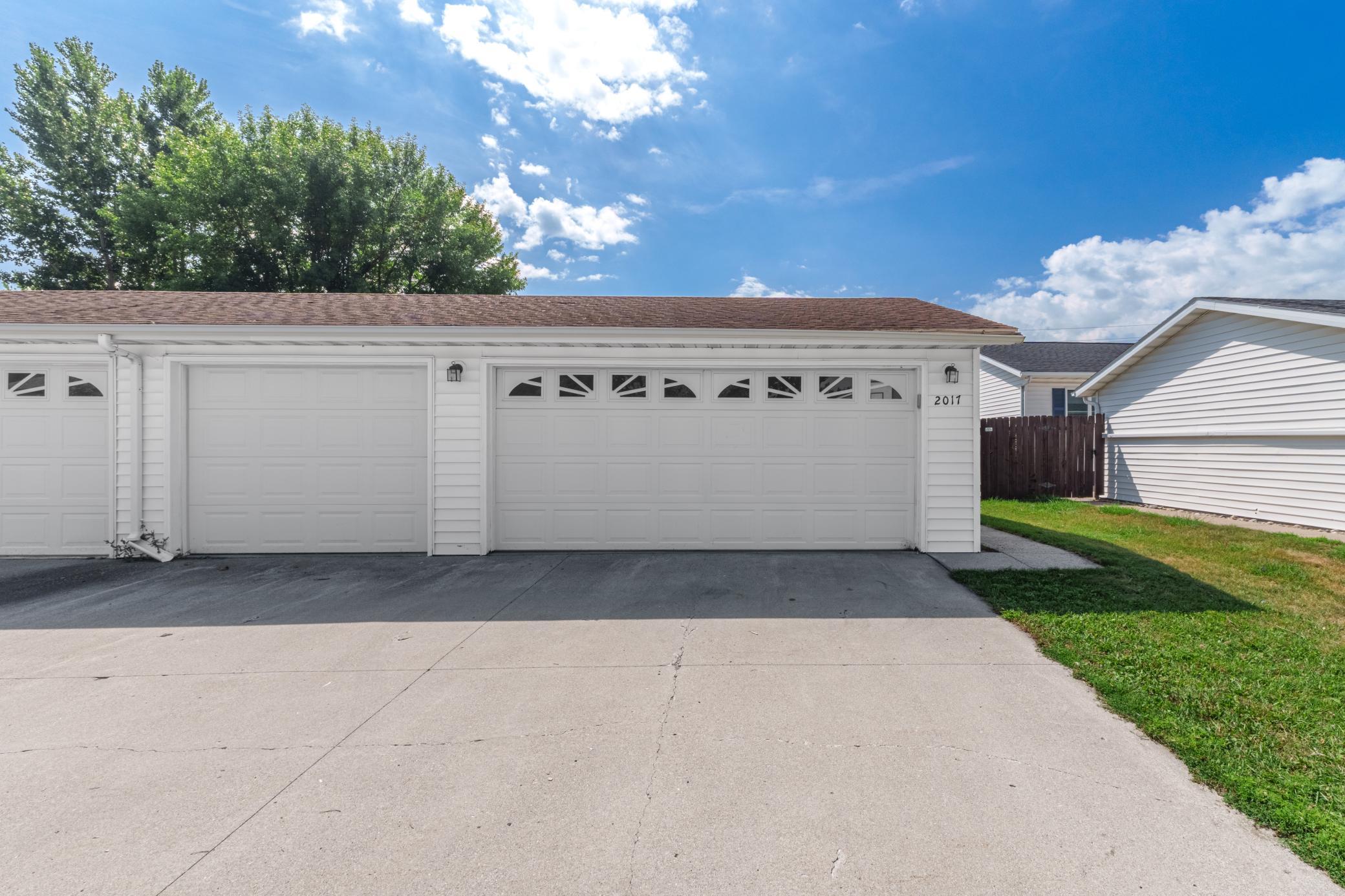 Photo 3 of Townhouse for sale at 2017 32nd Avenue S, Fargo, ND 58103 | MLS# 7129084 | Listing updated on 2026-10-25