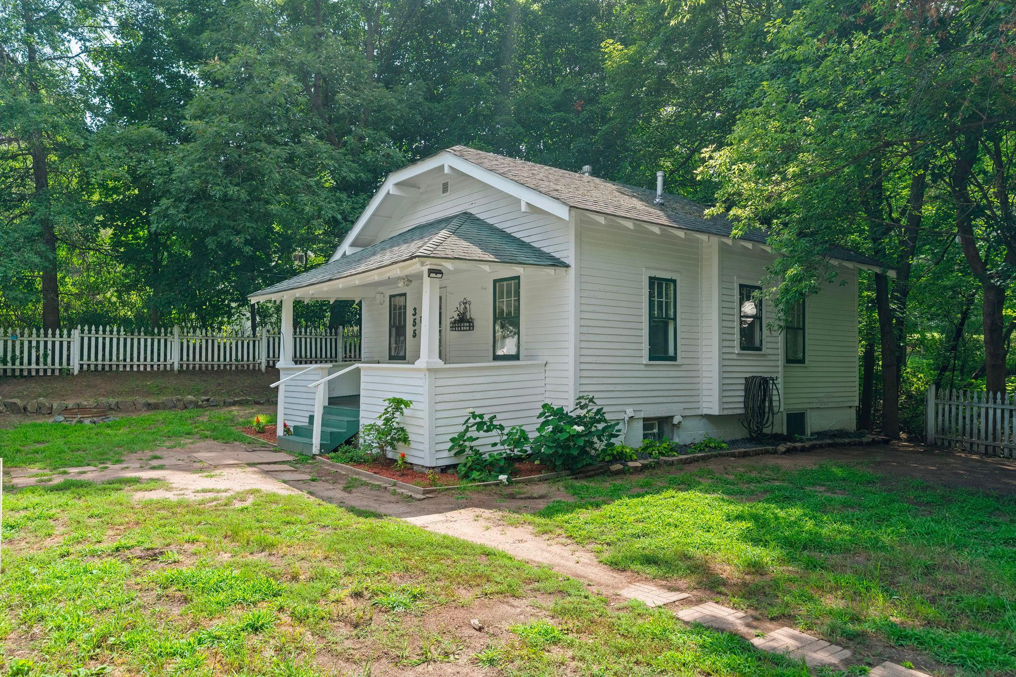 Photo 4 of Single family home for sale at 355 West St, Taylors Falls, MN 55084 | MLS# 7129702 | Listing updated on 2026-09-21