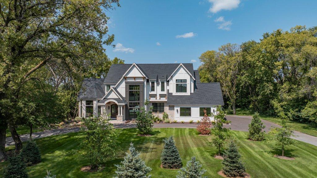 Photo 2 of Mansion for sale at 9414 Us 12, Delano, MN 55328 | MLS# 7129866 | Listing updated on 2026-09-22