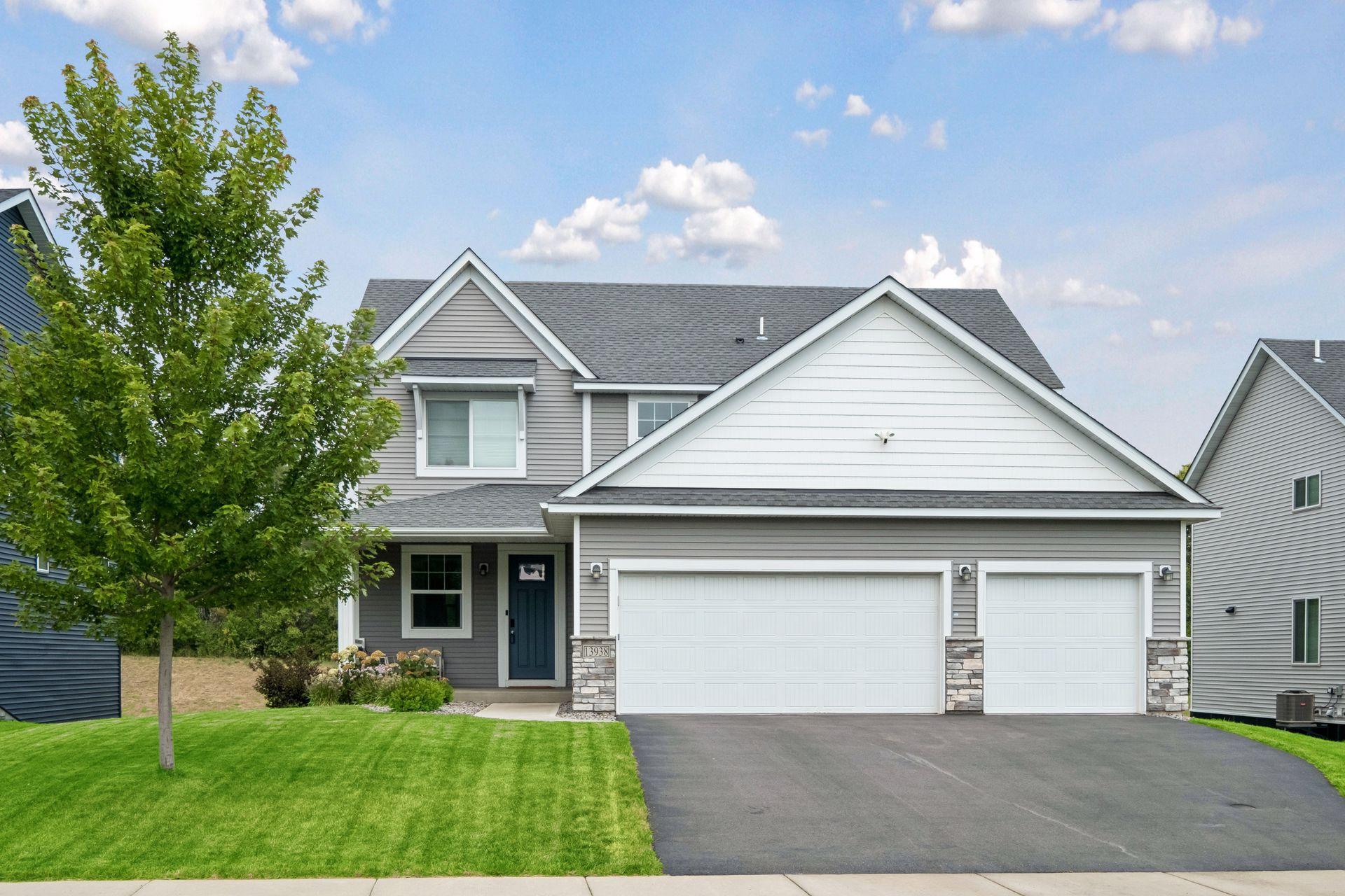 Photo 1 of Single family home for sale at 13938 Ashford Path, Rosemount, MN 55068 | MLS# 7130219 | Listing updated on 2026-09-22