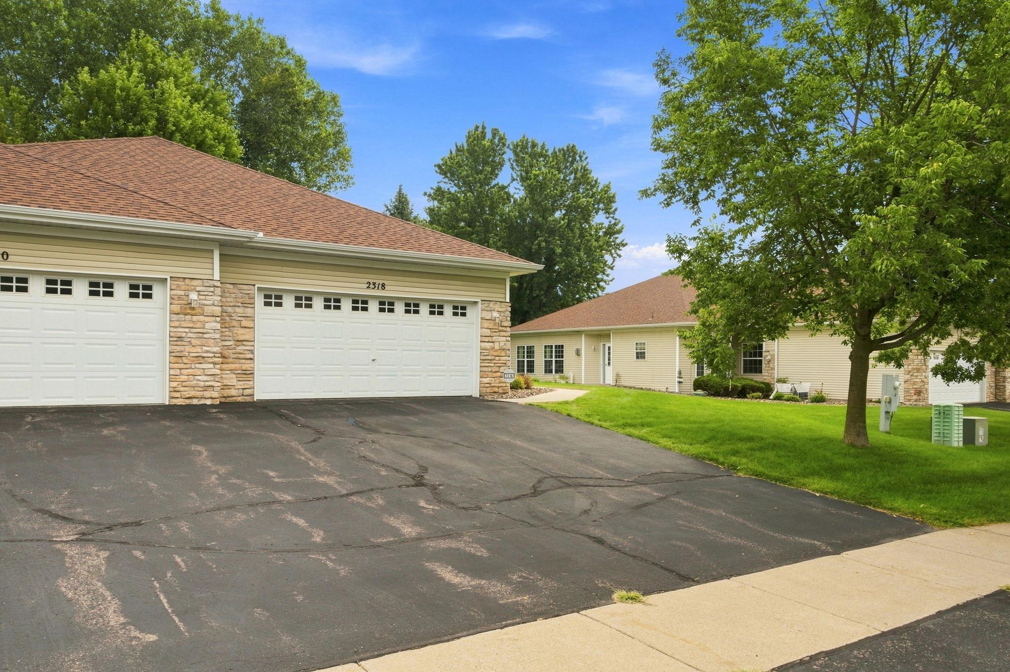 Photo 2 of Sale Pending at 2318 Foxglove Wy, Hudson, WI 54016 | MLS# 7131271 | Listing updated on 2026-09-21