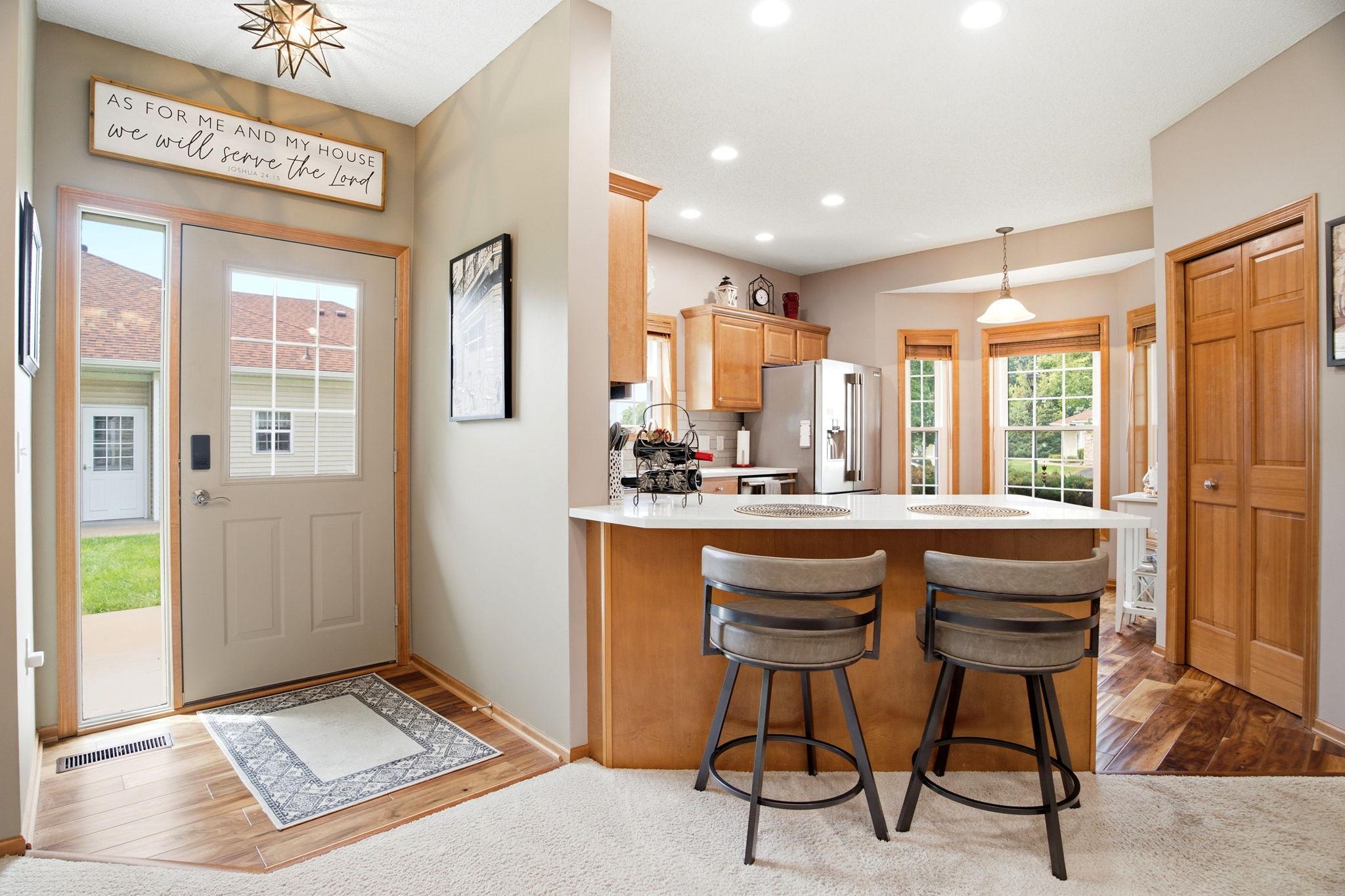 Photo 4 of Sale Pending at 2318 Foxglove Wy, Hudson, WI 54016 | MLS# 7131271 | Listing updated on 2026-09-21