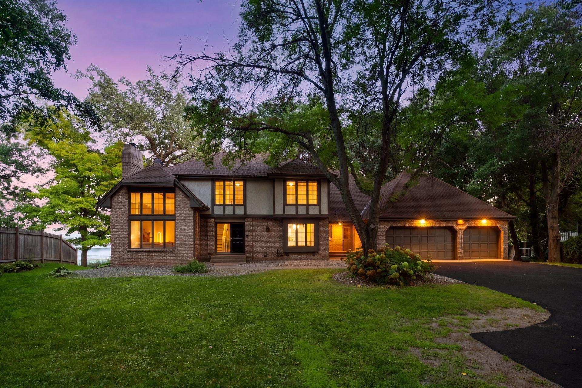 Single family home for sale at 5720 Oakview Ln N, Plymouth, MN 55442 | MLS# 7131326