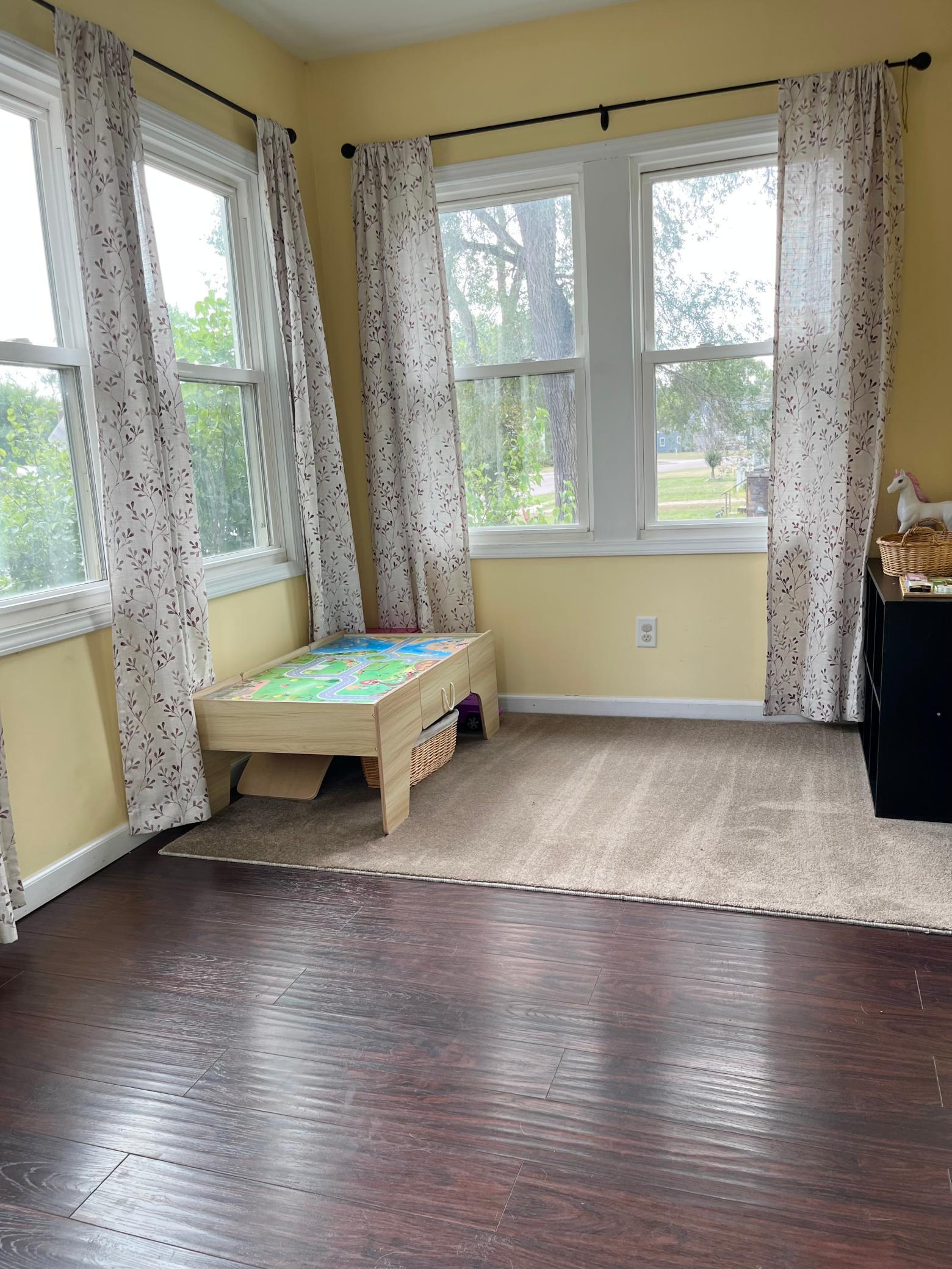 Photo 3 of Single family home for sale at 914 13Th St, Windom, MN 56101 | MLS# 7131402 | Listing updated on 2026-09-21