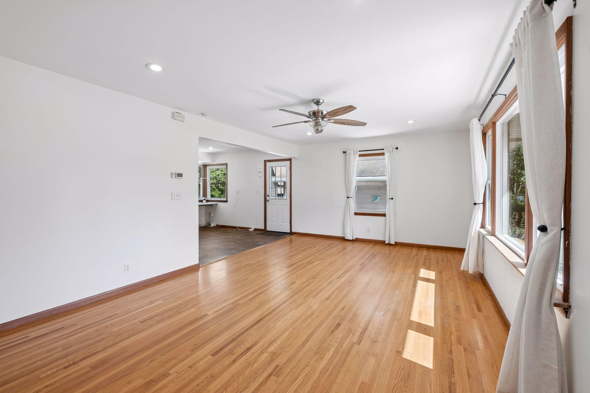 Photo 4 of Single family home for sale at 2400 W 110th Street, Minneapolis, MN 55431 | MLS# 7131569 | Listing updated on 2026-09-21