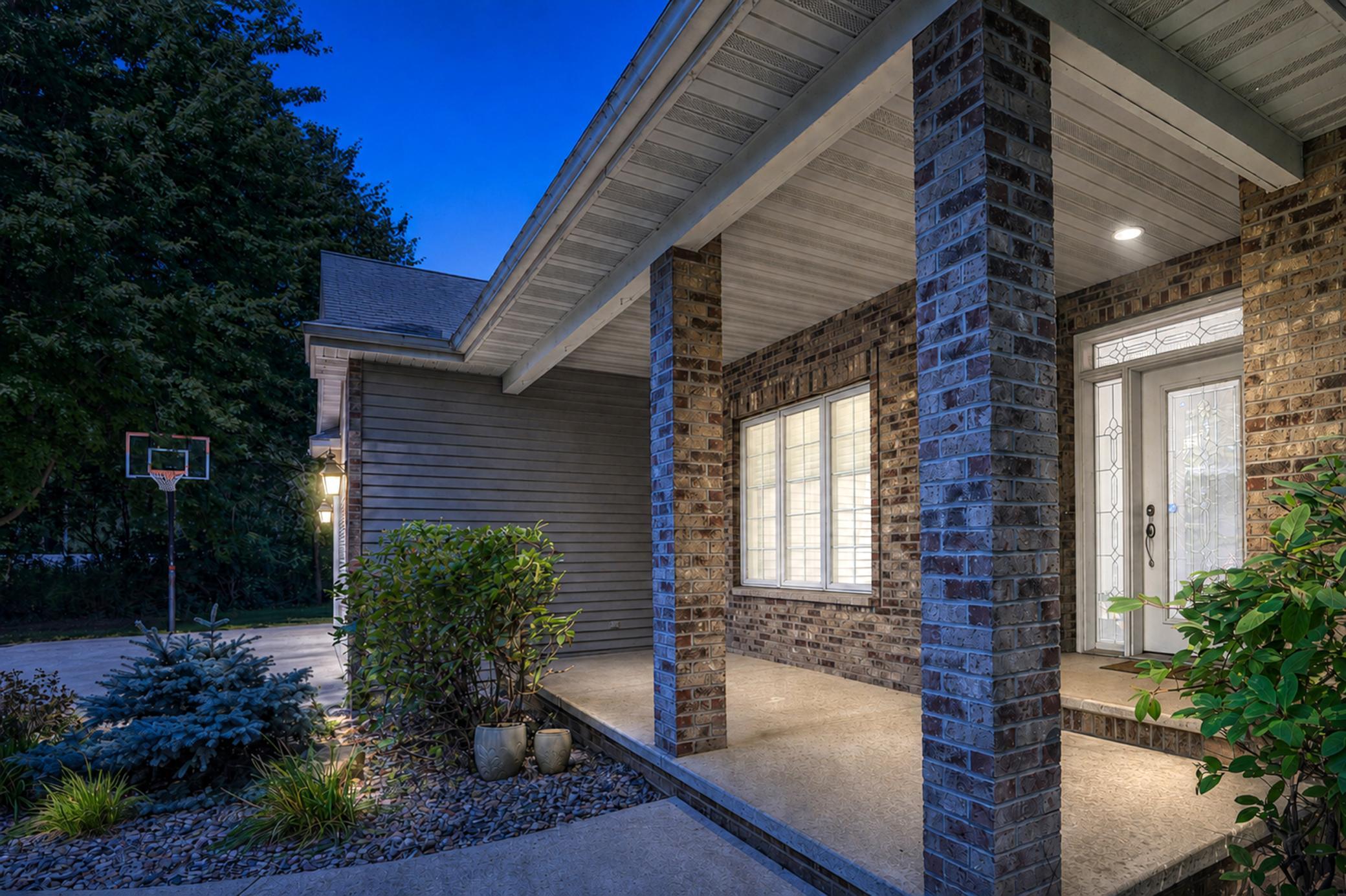 Photo 2 of Single family home for sale at 604 24Th St Nw, Austin, MN 55912 | MLS# 7131608 | Listing updated on 2026-10-25