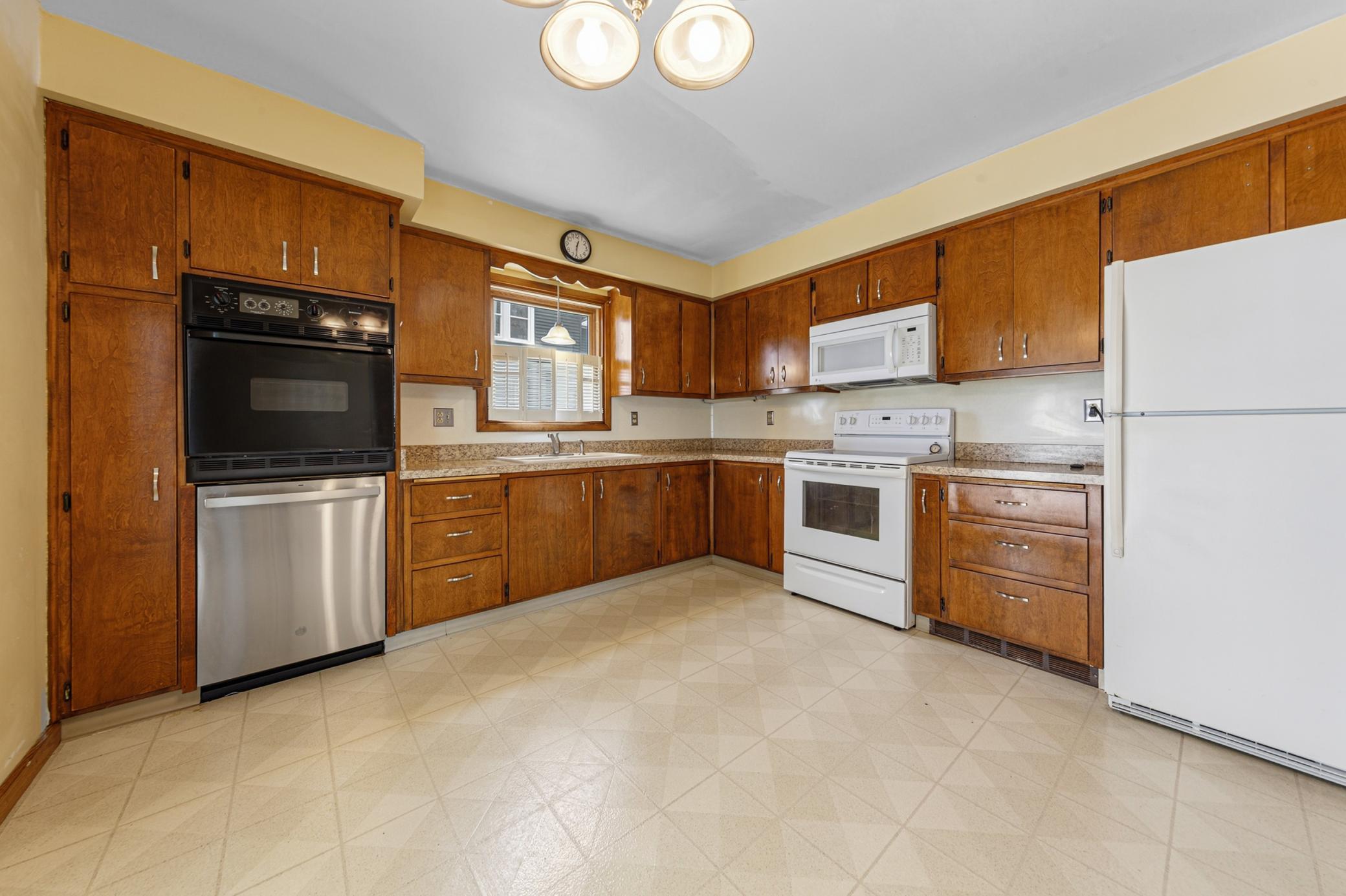 Photo 4 of Single family home for sale at 206 1st Street S, Nerstrand, MN 55053 | MLS# 7131737 | Listing updated on 2026-09-21