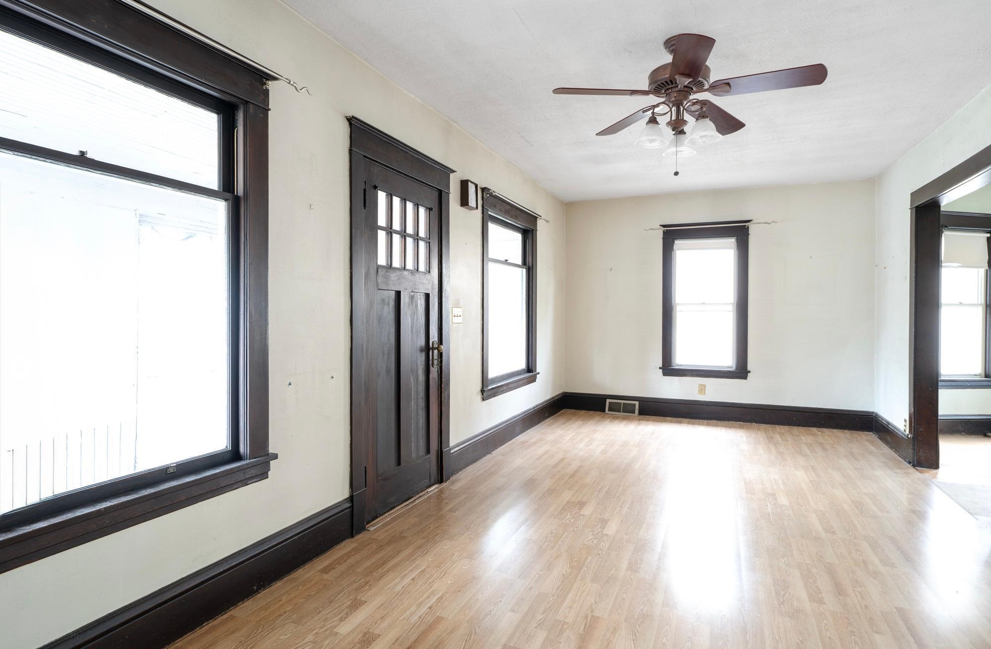 Photo 1 of Sale Pending at 672 Maryland Ave W, Saint Paul, MN 55117 | MLS# 7132128 | Listing updated on 2026-10-25
