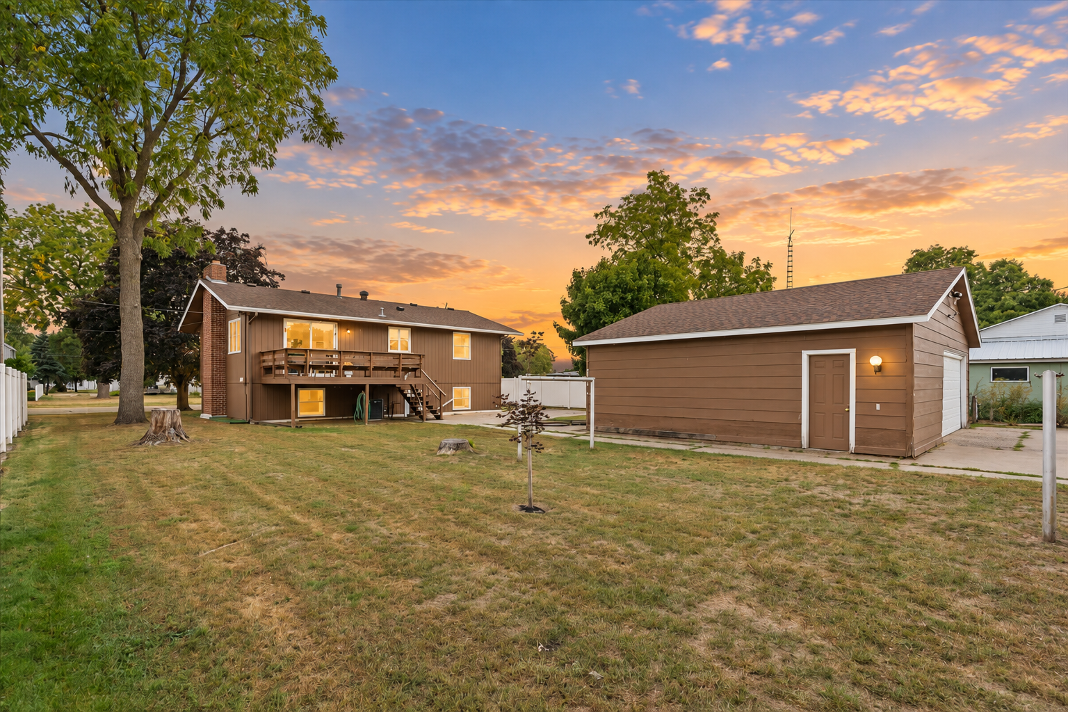 Photo 2 of Sale Pending at 150 7th Avenue N, Waite Park, MN 56387 | MLS# 7132955 | Listing updated on 2026-09-21