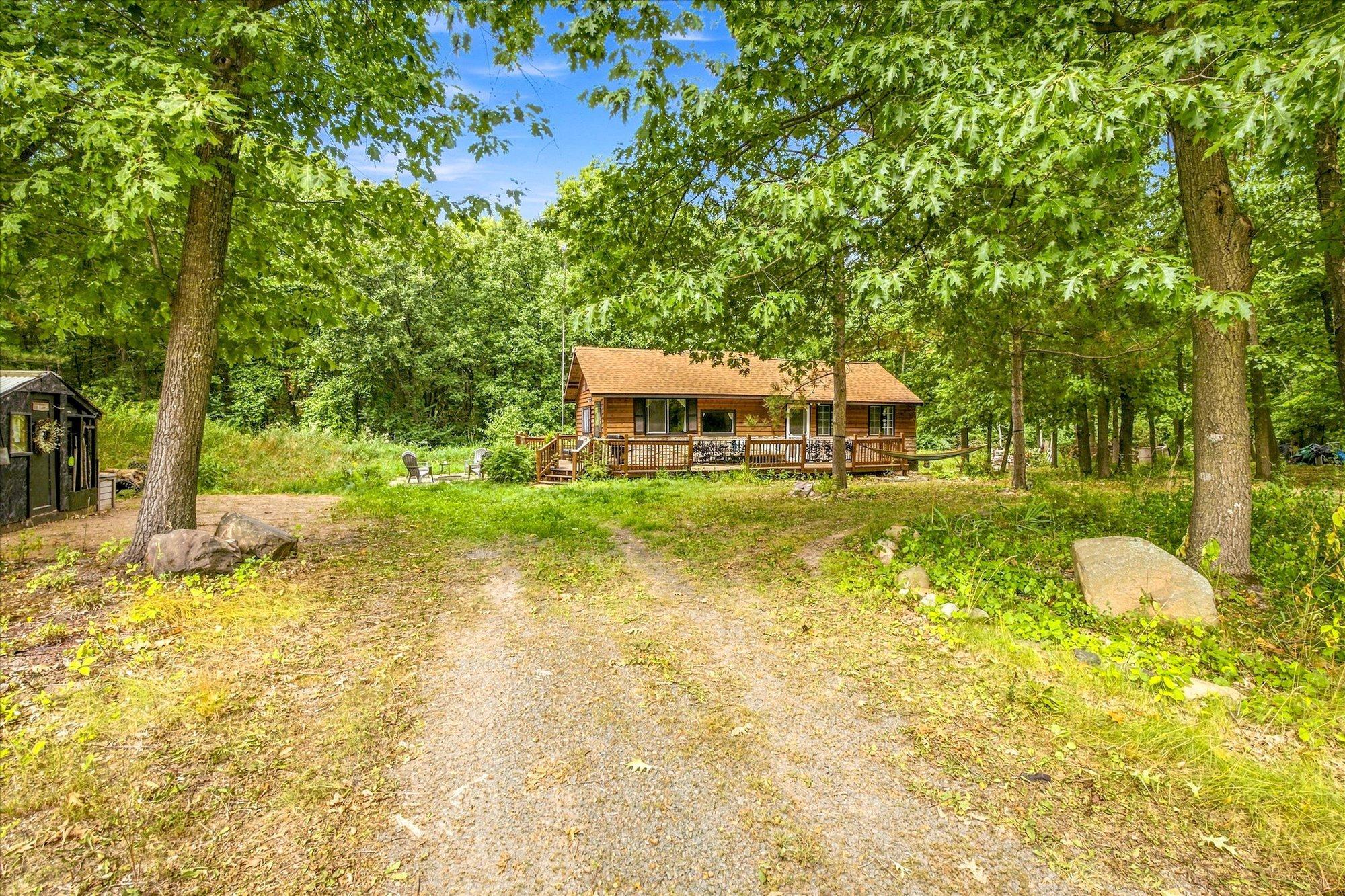 Photo 3 of Single family home for sale at 9235 Oakwood Ln, Pine City, MN 55063 | MLS# 7133402 | Listing updated on 2026-09-24