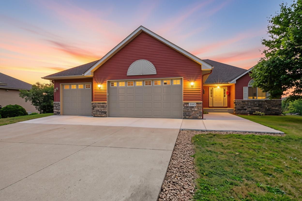 Photo 1 of Single family home for sale at 2010 Balsam Ln, Rockford, MN 55373 | MLS# 7134145 | Listing updated on 2026-09-21