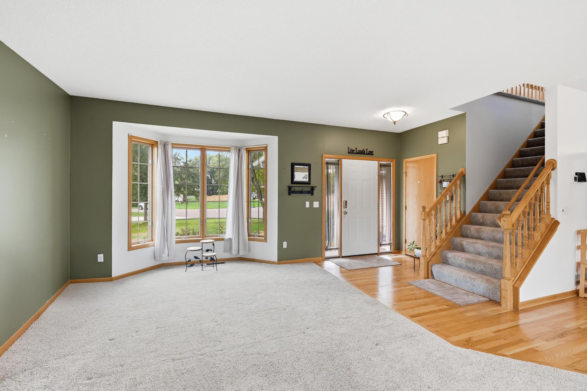Photo 4 of Sale Pending at 21386 Goldenrod Cir, Rogers, MN 55374 | MLS# 7134407 | Listing updated on 2026-09-21