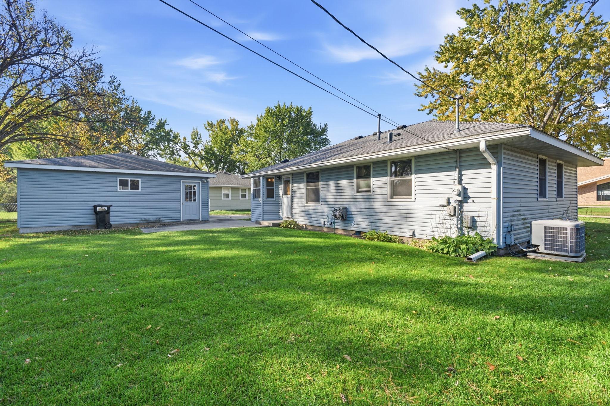 Photo 3 of Single family home for sale at 9025 10th Avenue S, Minneapolis, MN 55420 | MLS# 7134422 | Listing updated on 2026-10-15