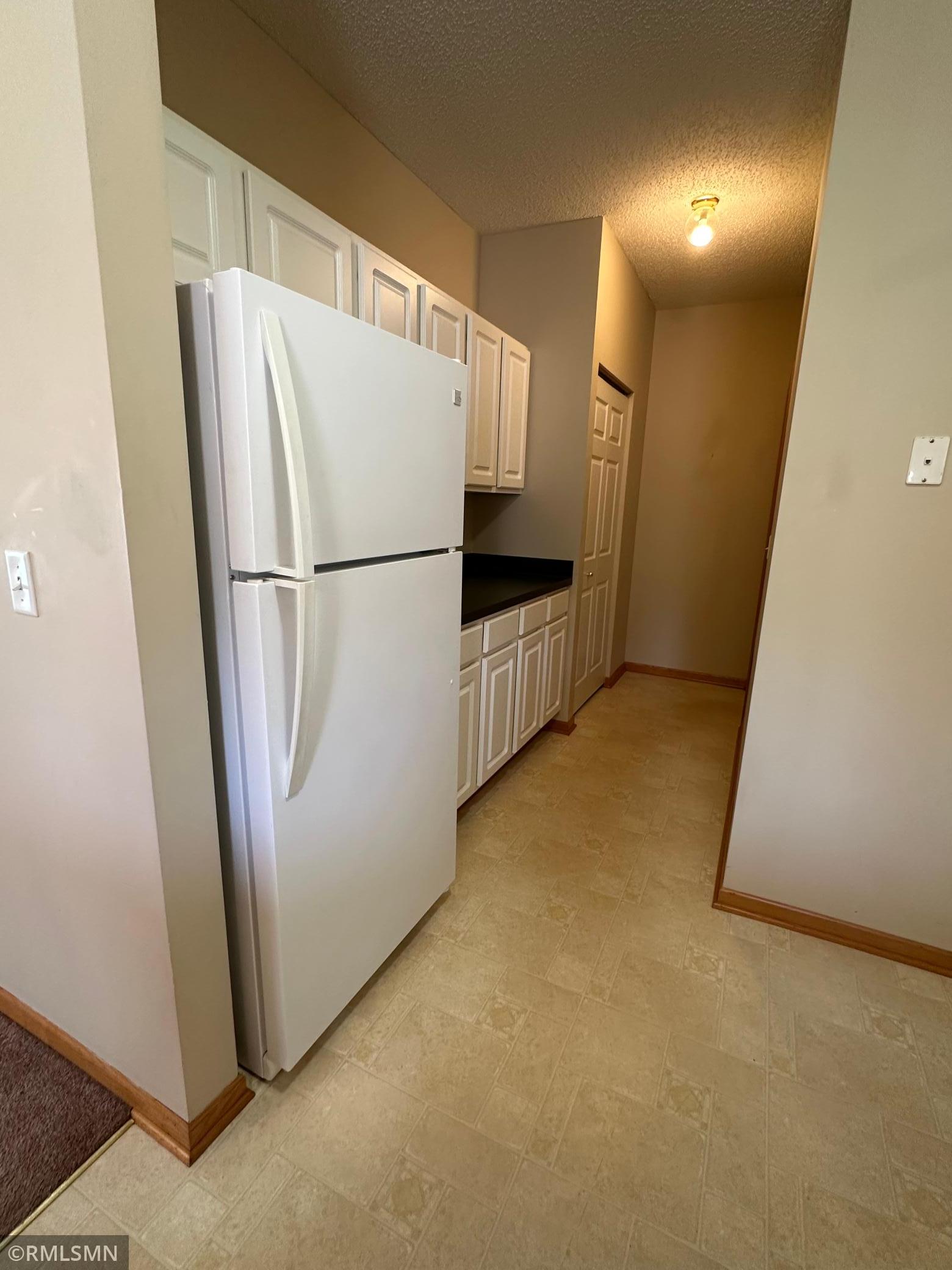 Photo 4 of Single family home for sale at 603 Providence Dr, Shakopee, MN 55379 | MLS# 7135633 | Listing updated on 2026-09-21