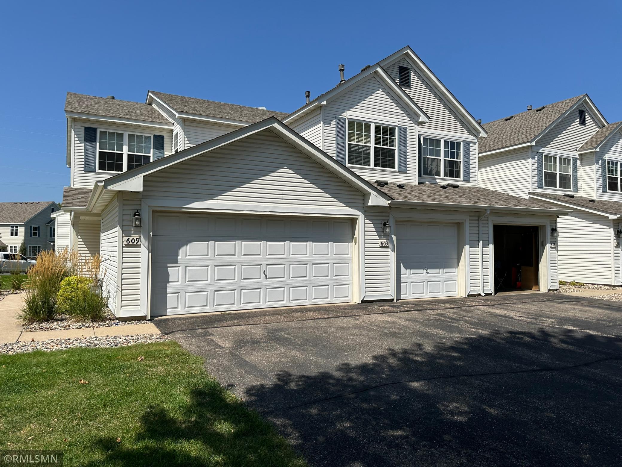 Single family home for sale at 603 Providence Dr, Shakopee, MN 55379 | MLS# 7135633