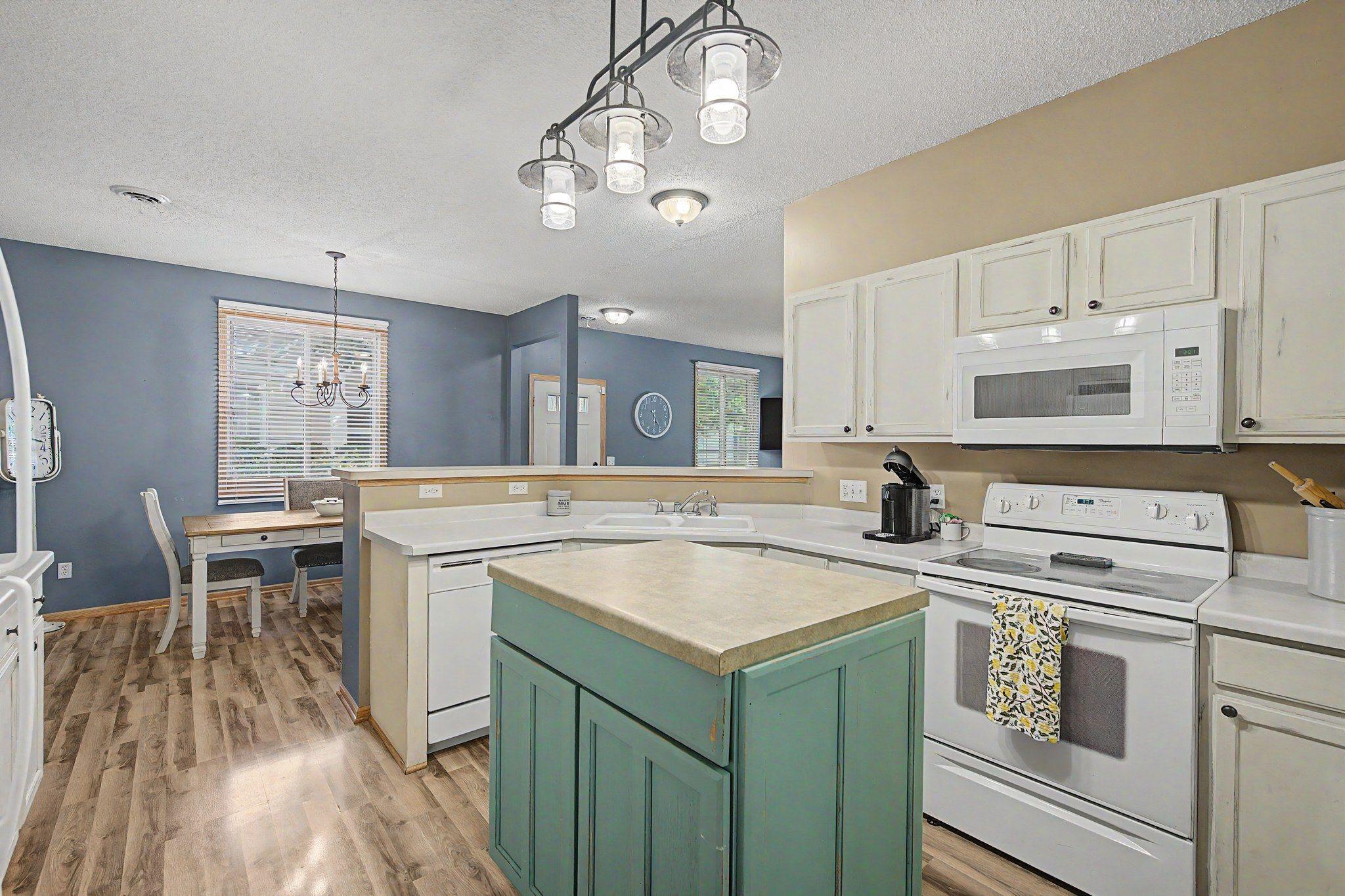 Photo 2 of Single family home for sale at 9648 Peony Ln N, Maple Grove, MN 55311 | MLS# 7135931 | Listing updated on 2026-09-21