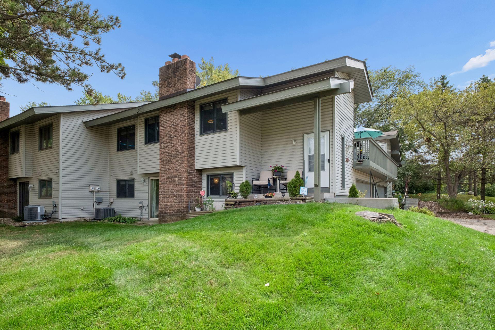 Photo 1 of Single family home for sale at 9535 Hartford Cir, Eden Prairie, MN 55347 | MLS# 7136235 | Listing updated on 2026-09-21