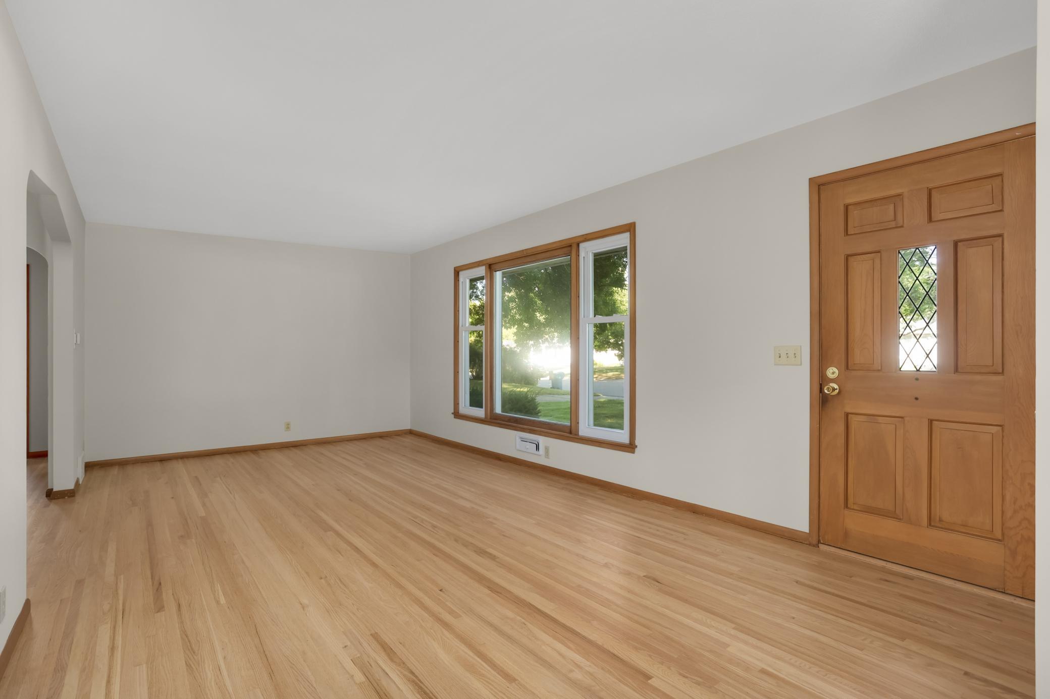 Photo 3 of Sale Pending at 7214 Clinton Ave, Minneapolis, MN 55423 | MLS# 7136578 | Listing updated on 2026-09-21