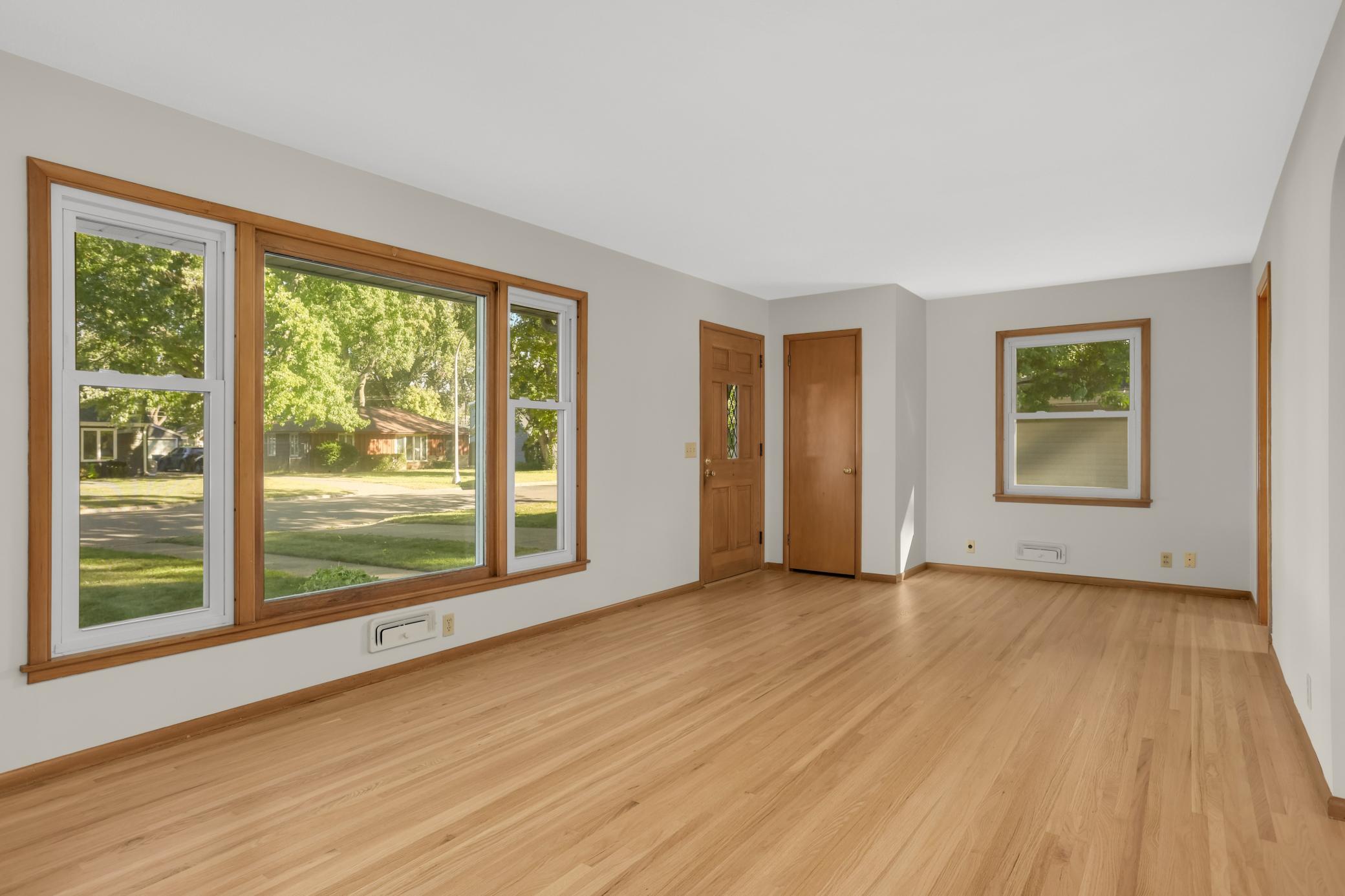 Photo 2 of Sale Pending at 7214 Clinton Ave, Minneapolis, MN 55423 | MLS# 7136578 | Listing updated on 2026-09-21