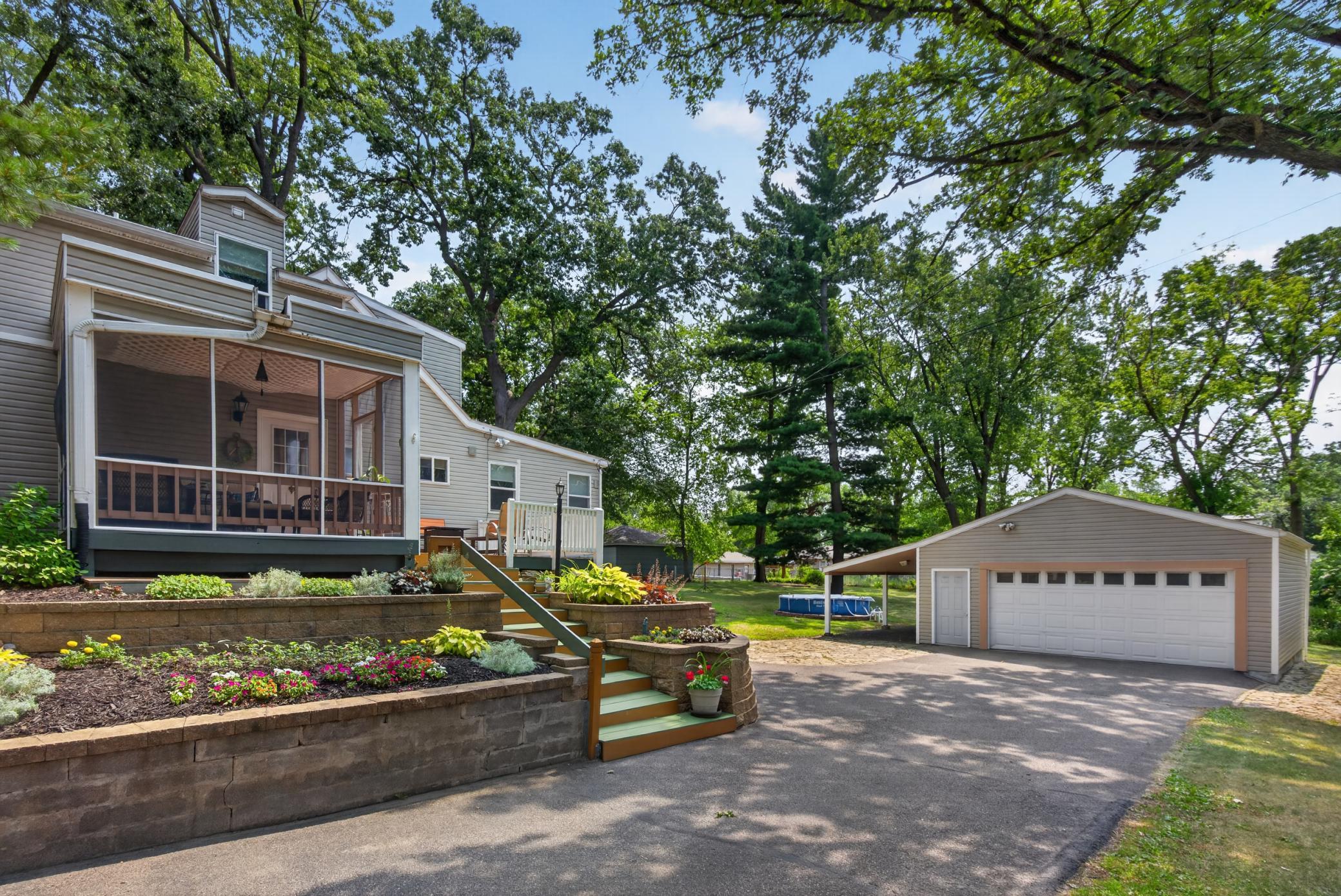 Single family home for sale at 2577 County Rd H W, Saint Paul, MN 55112 | MLS# 7136608 | Listing updated on 2026-09-21