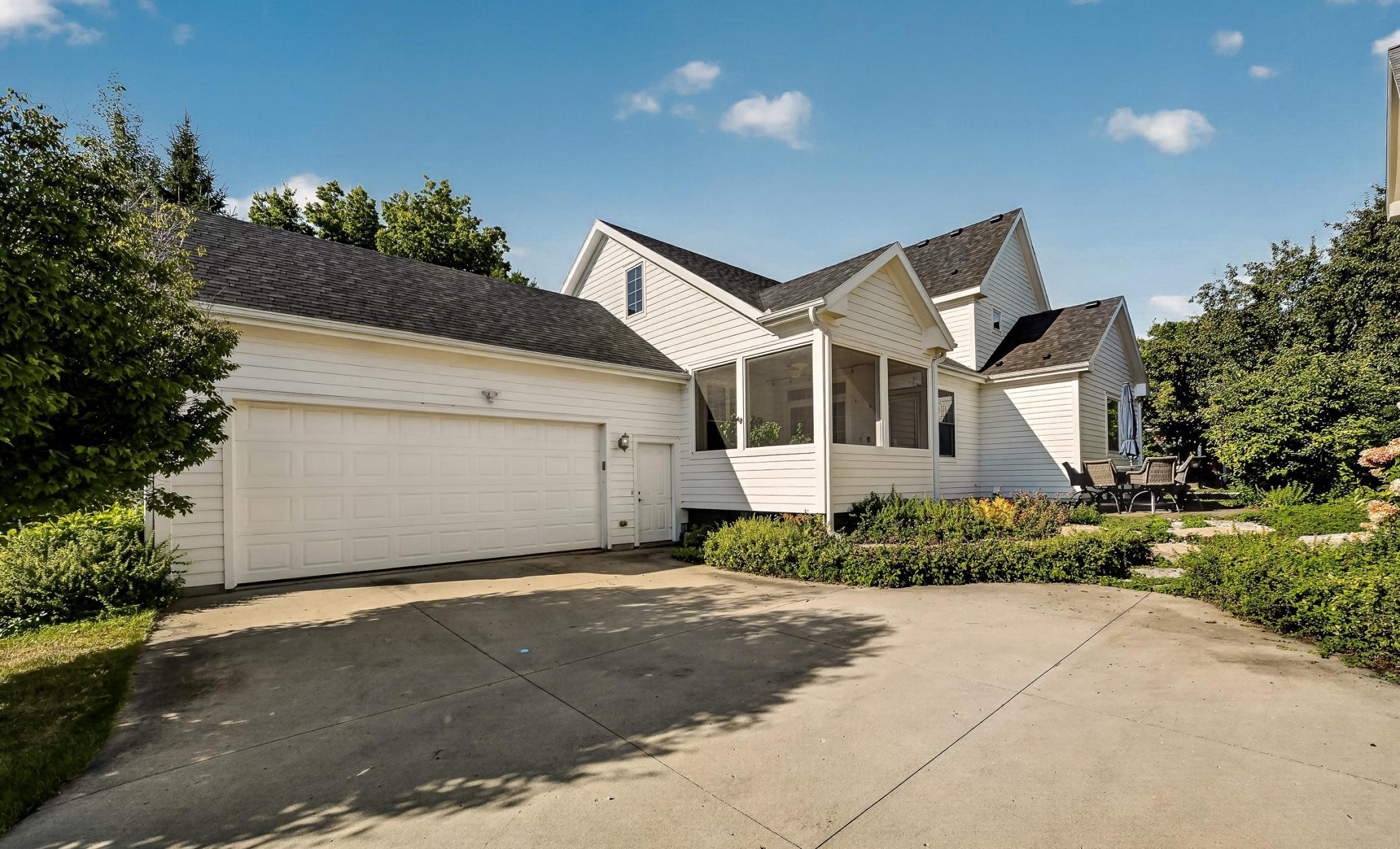 Photo 2 of Single family home for sale at 1210 Grey Fox Ave Sw, Rochester, MN 55902 | MLS# 7137056 | Listing updated on 2026-09-21