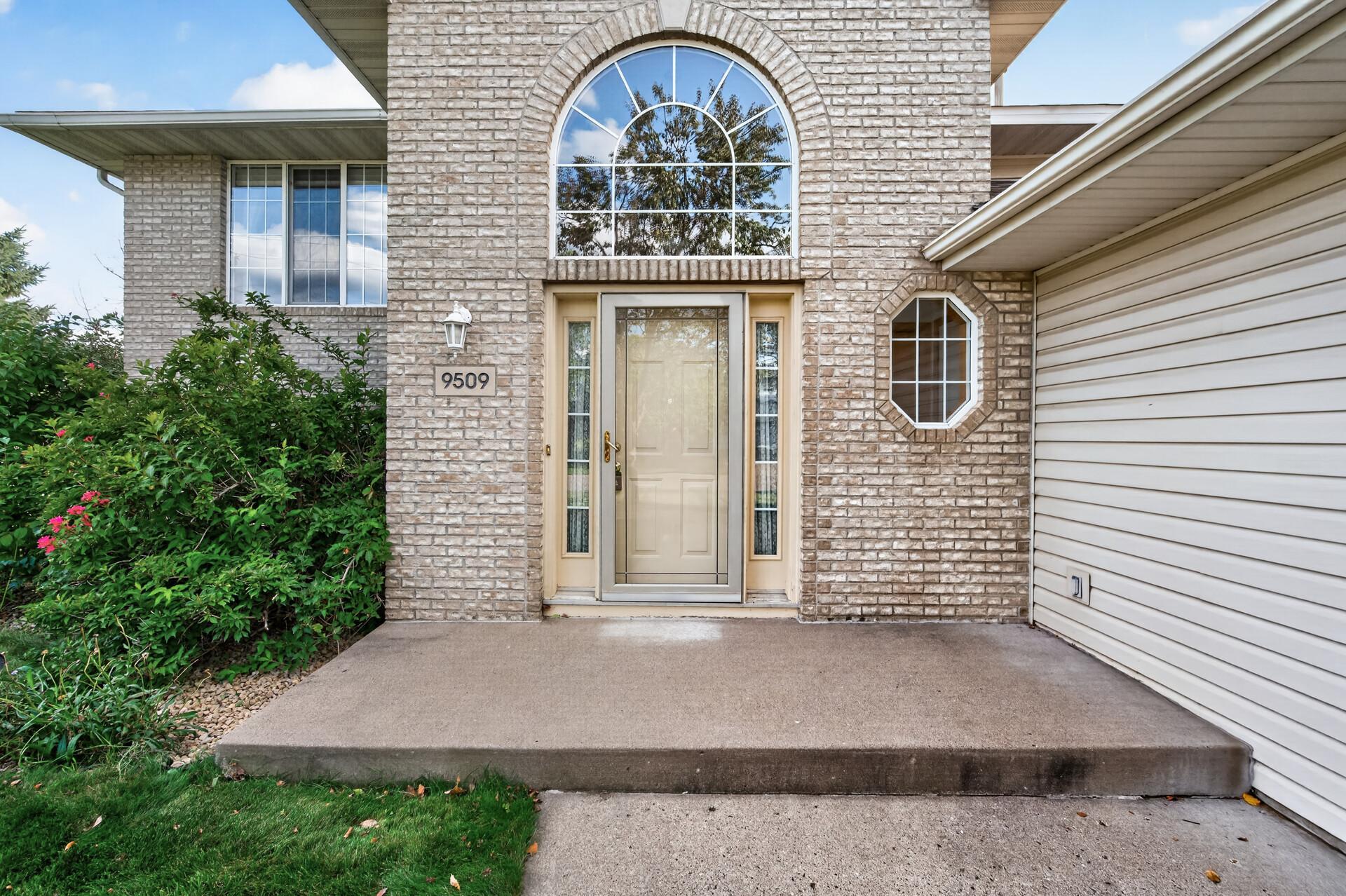 Photo 3 of Single family home for sale at 9509 Dogwood Ave N, Brooklyn Park, MN 55443 | MLS# 7139816 | Listing updated on 2026-10-02