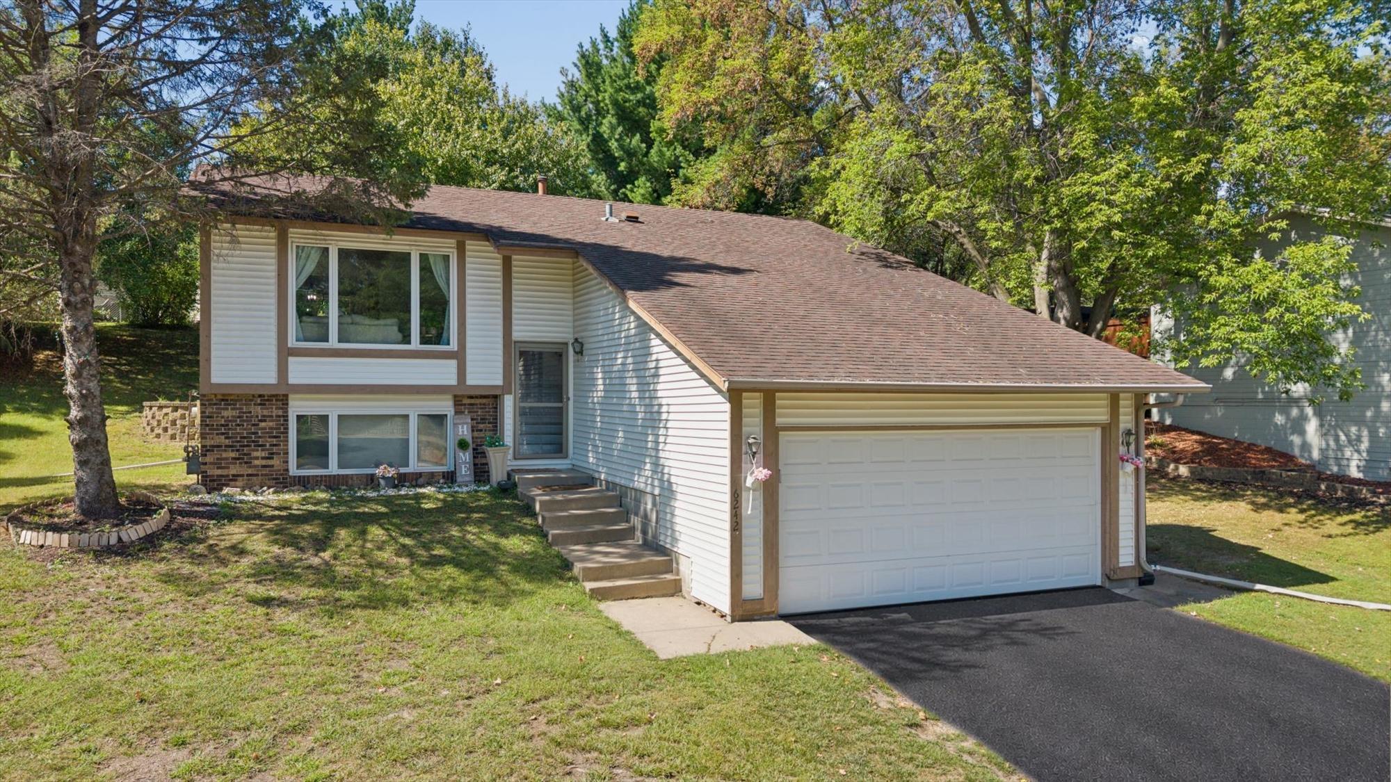 Photo 1 of Single family home for sale at 6242 Whispering Oaks Dr, Eden Prairie, MN 55346 | MLS# 7140537 | Listing updated on 2026-09-21