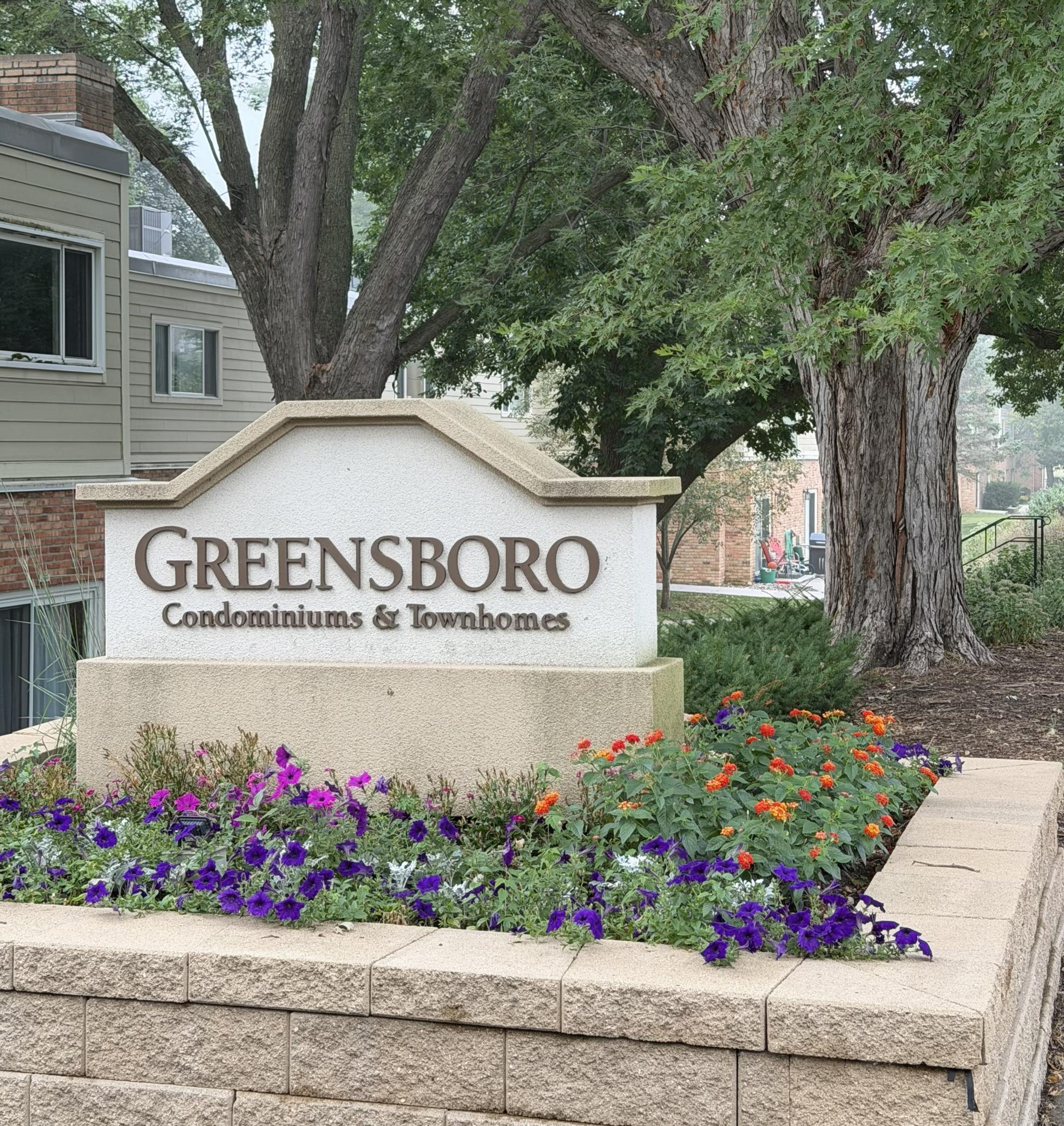 Listing Photo 5 - Condo for sale in building located at 7316 W 22nd St, St. Louis Park, MN 55426 - Unit #305