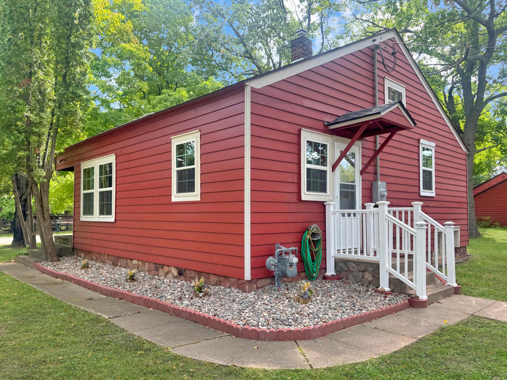 Photo 3 of Single family home for sale at 800 6th Street, Ironton, MN 56455 | MLS# 7141072 | Listing updated on 2026-09-24