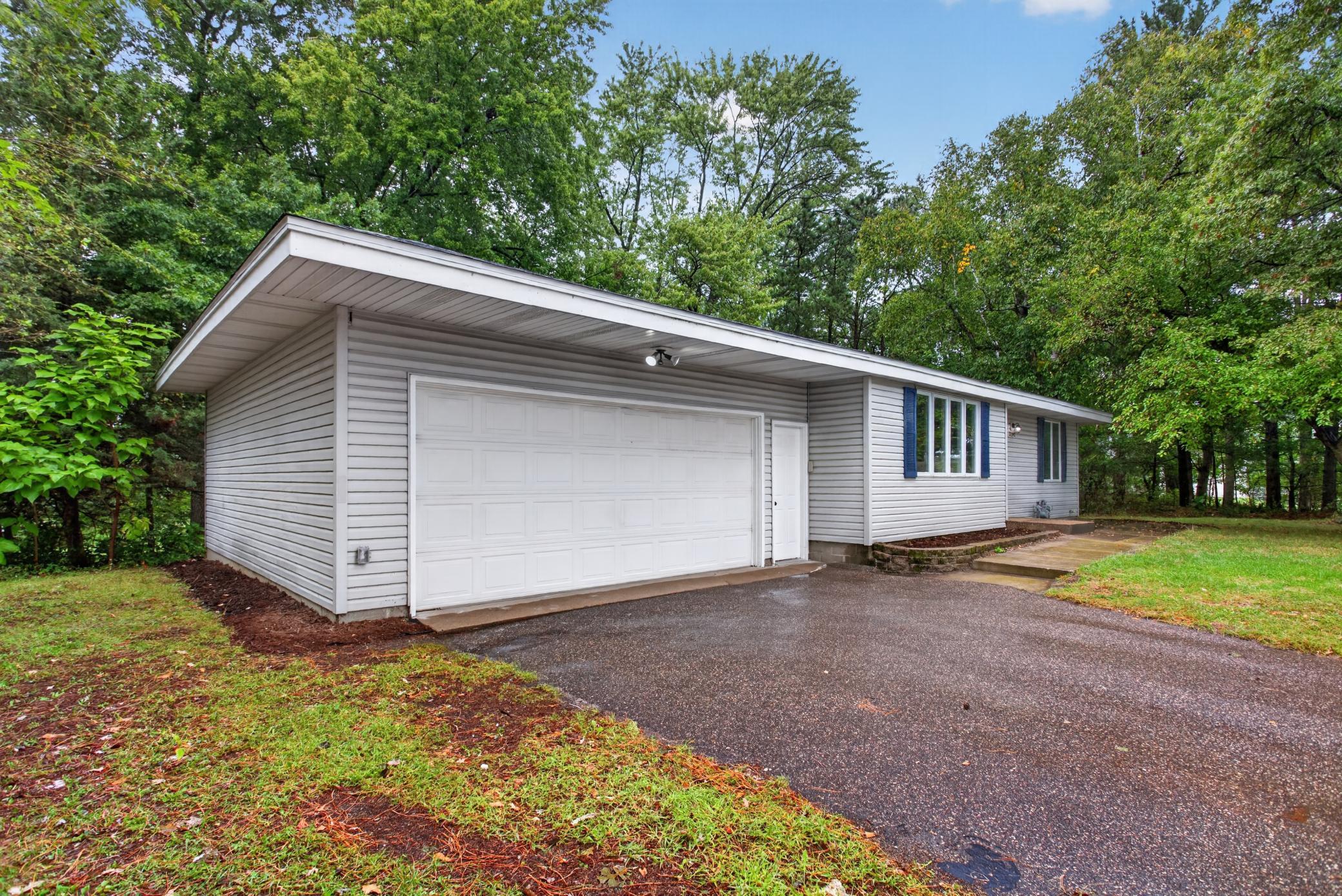 Photo 2 of Single family home for sale at 20540 Polk St Ne, Cedar, MN 55011 | MLS# 7141084 | Listing updated on 2026-09-21
