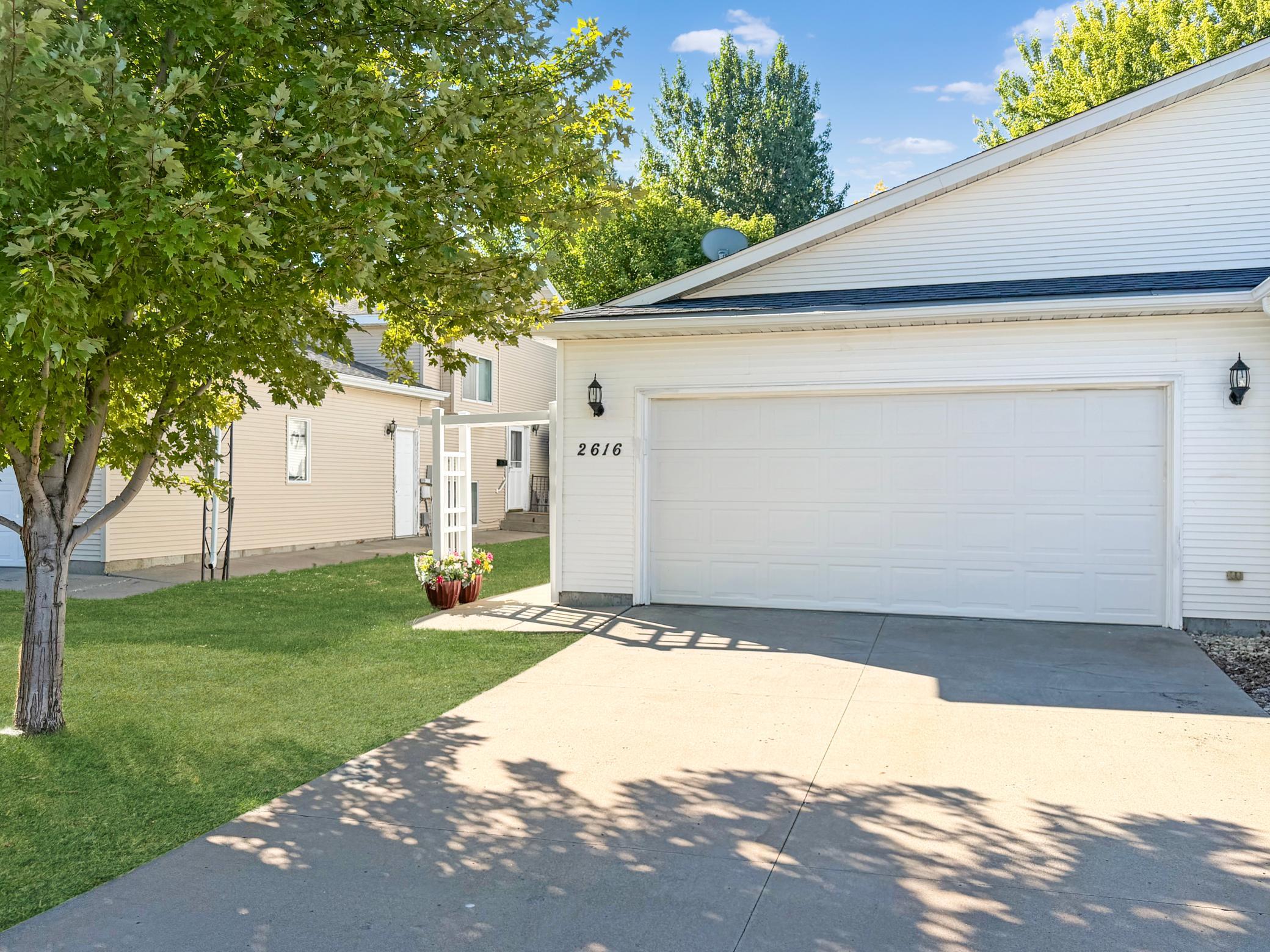 Townhouse for sale at 2616 35th Avenue S, Fargo, ND 58104 | MLS# 7141864