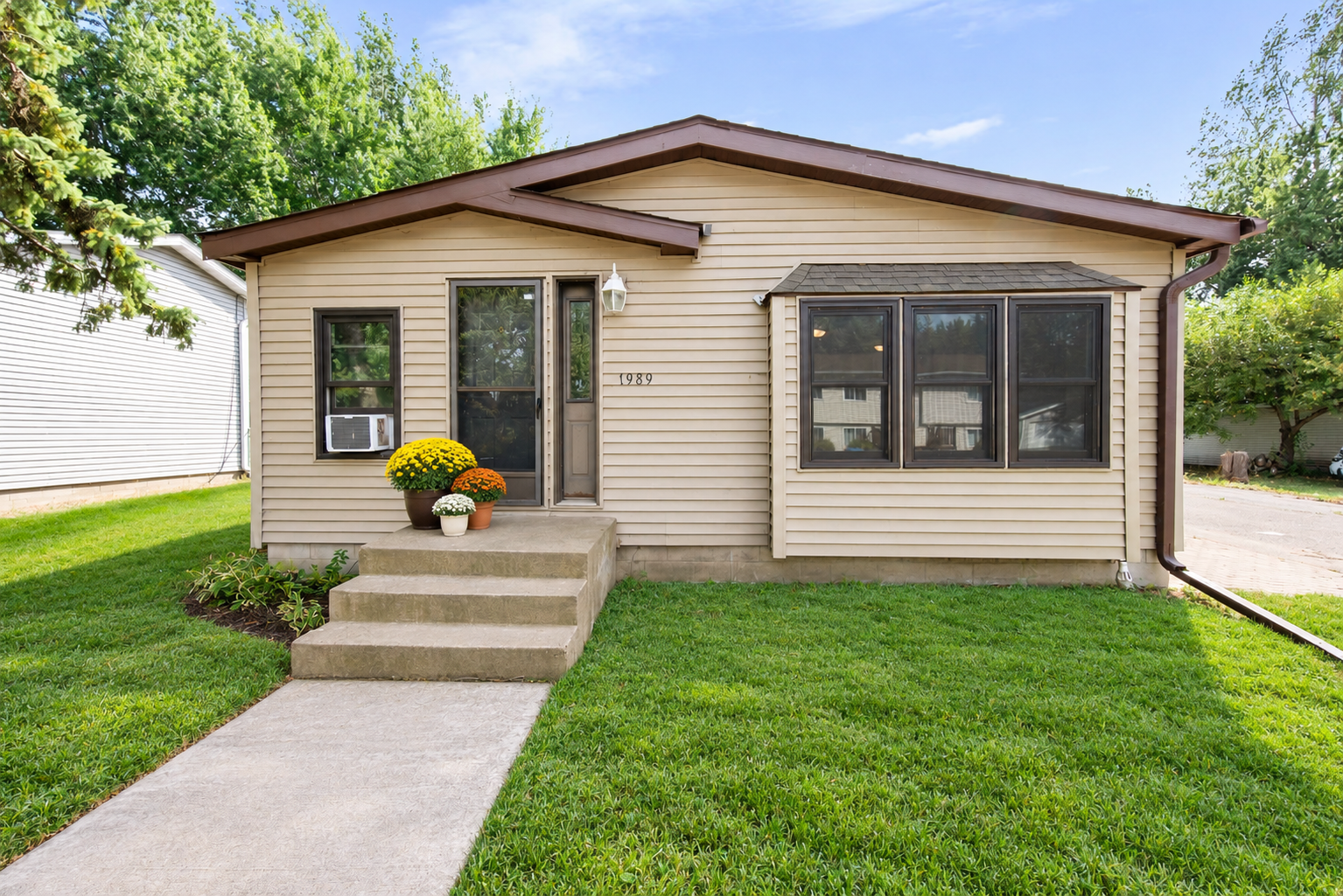 Single family home for sale at 1989 Cardinal Dr, Hugo, MN 55038 | MLS# 7142060