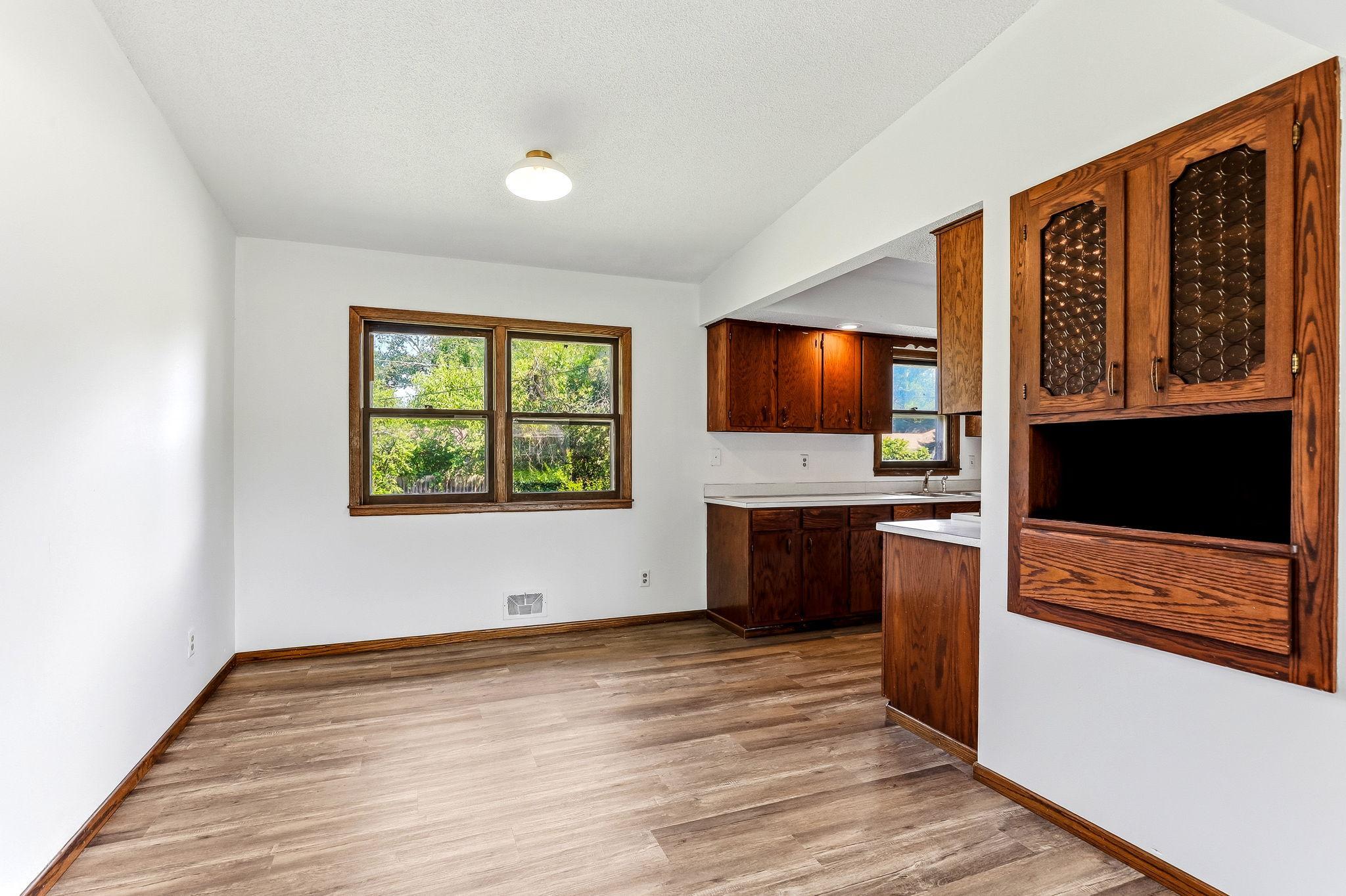 Photo 4 of Sale Pending at 1334 21st Street W, Hastings, MN 55033 | MLS# 7142514 | Listing updated on 2026-09-21