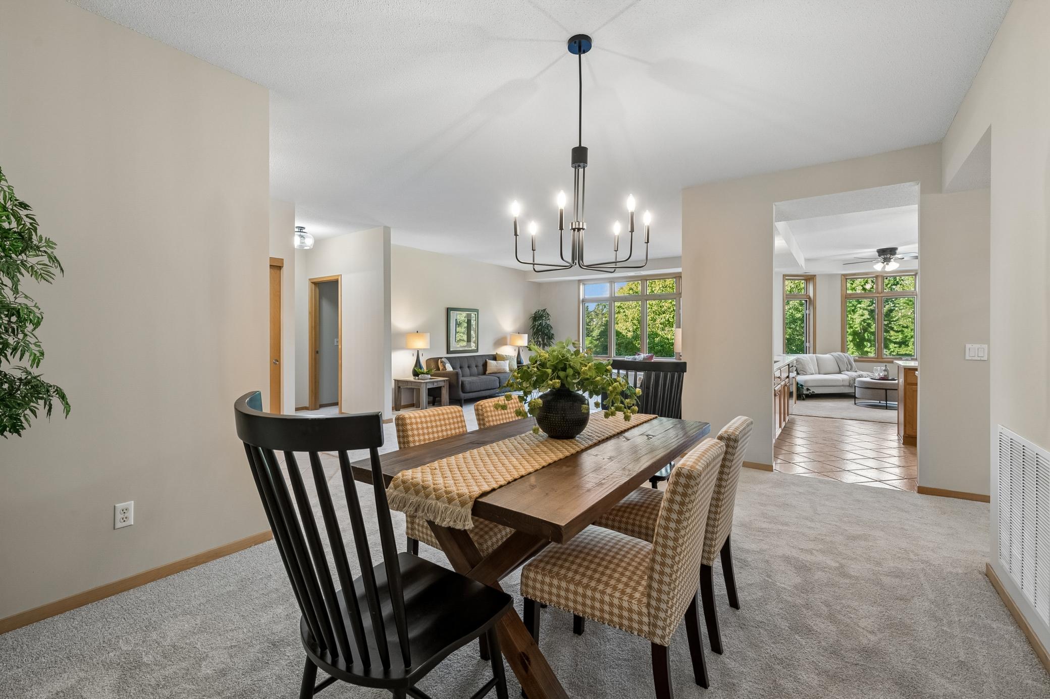 Listing Photo 2 - Condo for sale in 5555 Dewey Hl Rd located at 5555 Dewey Hl Rd, Edina, MN 55439 - Unit #202