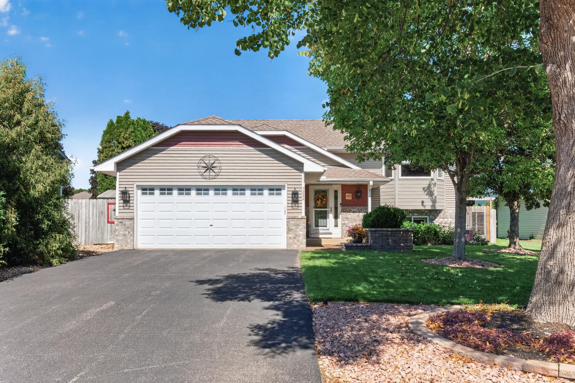 Photo 4 of Single family home for sale at 7224 96th Street S, Cottage Grove, MN 55016 | MLS# 7144206 | Listing updated on 2026-09-21