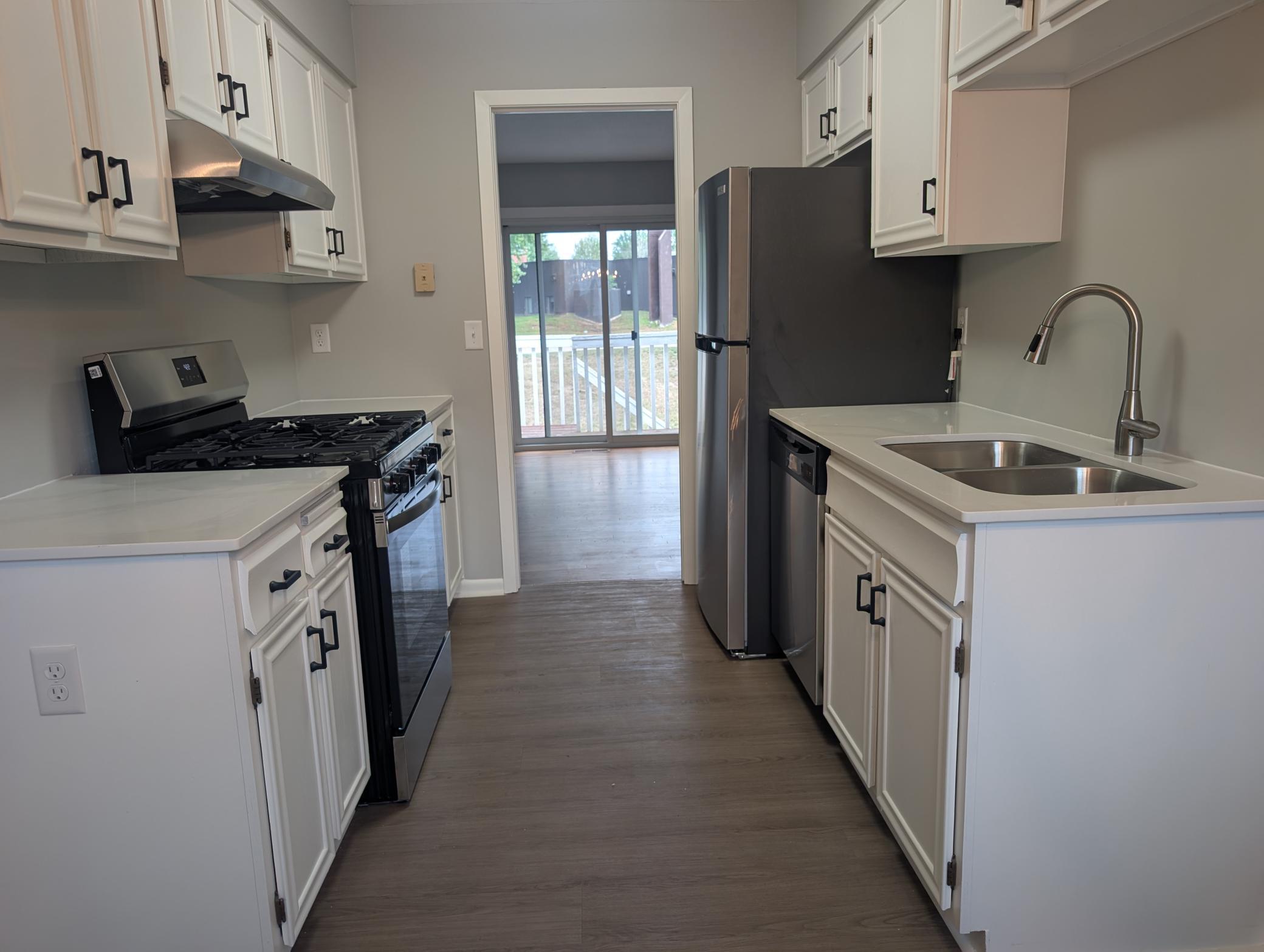 Photo 1 of Single family home for sale at 7427 143rd Street Ct, Apple Valley, MN 55124 | MLS# 7144227 | Listing updated on 2026-10-15
