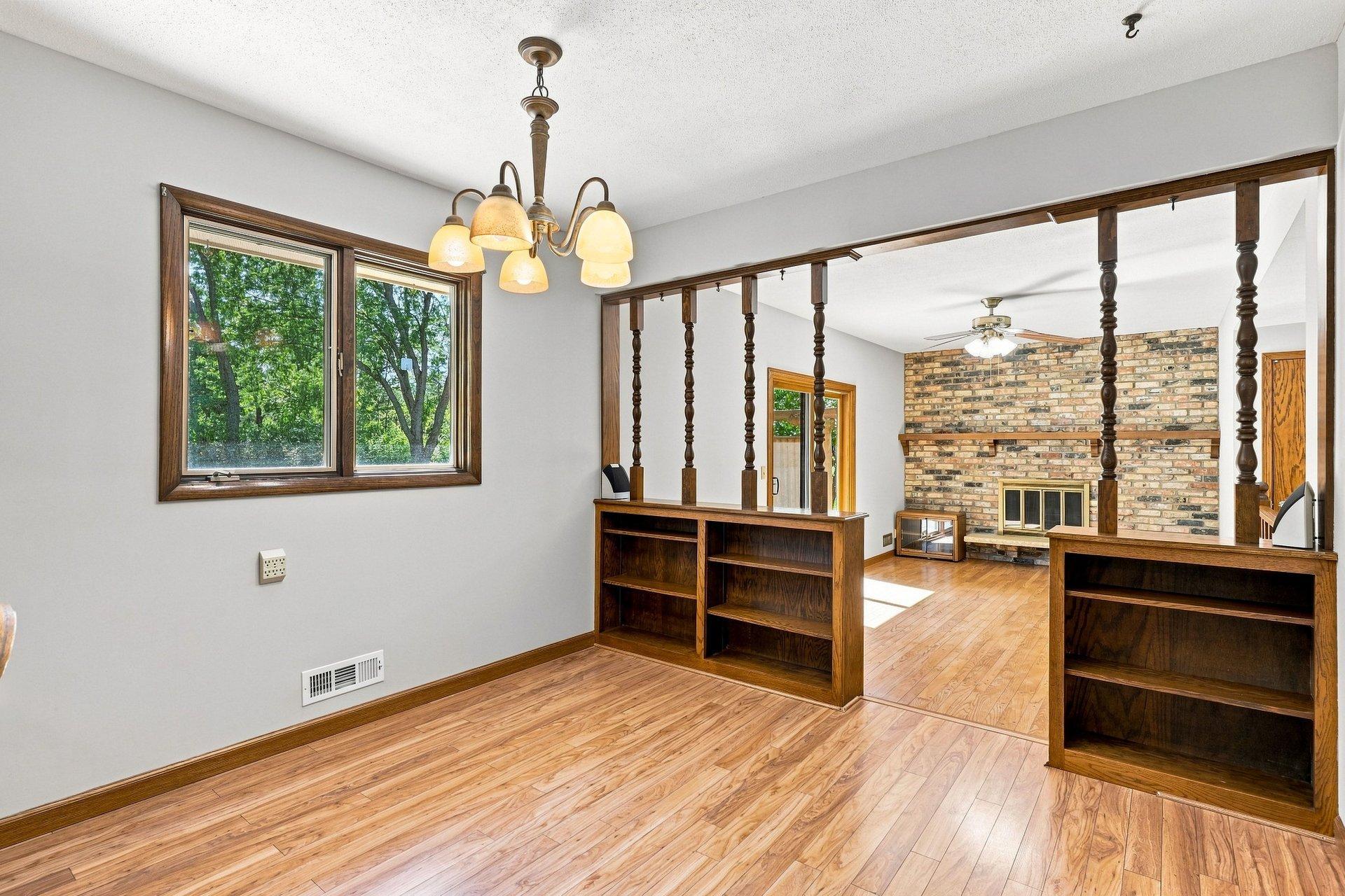 Photo 4 of Single family home for sale at 7158 Upper 139th St W, Saint Paul, MN 55124 | MLS# 7144463 | Listing updated on 2026-10-23