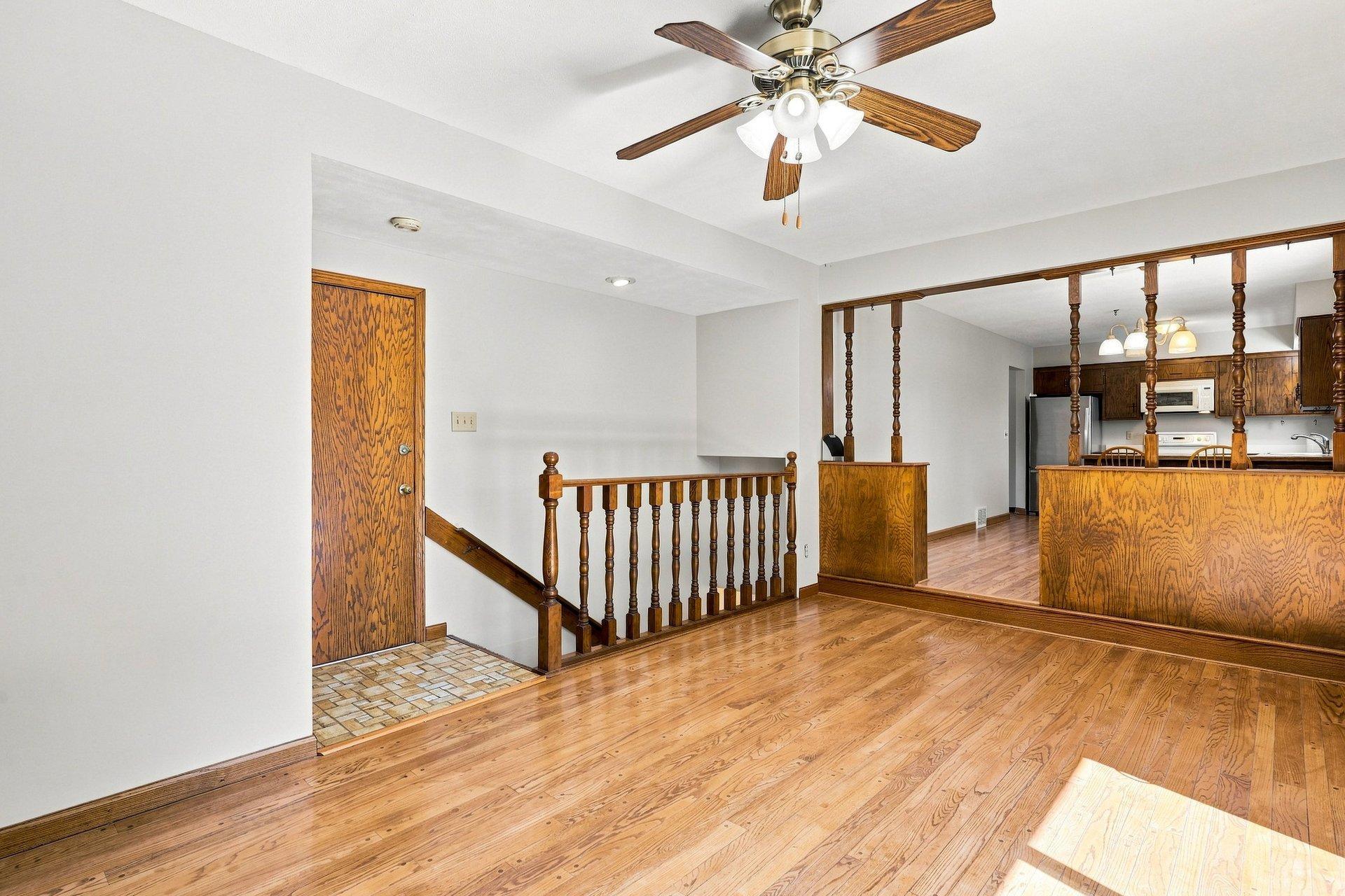Photo 3 of Single family home for sale at 7158 Upper 139th St W, Saint Paul, MN 55124 | MLS# 7144463 | Listing updated on 2026-10-23