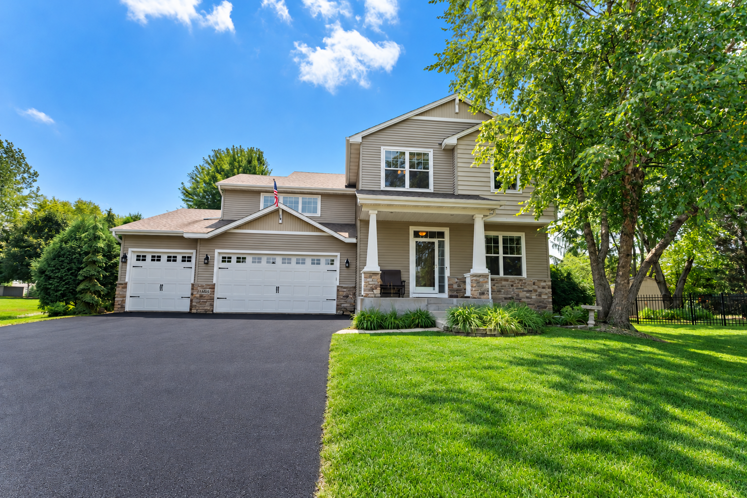 Single family home for sale at 14068 Auburn Ave, Rosemount, MN 55068 | MLS# 7144966