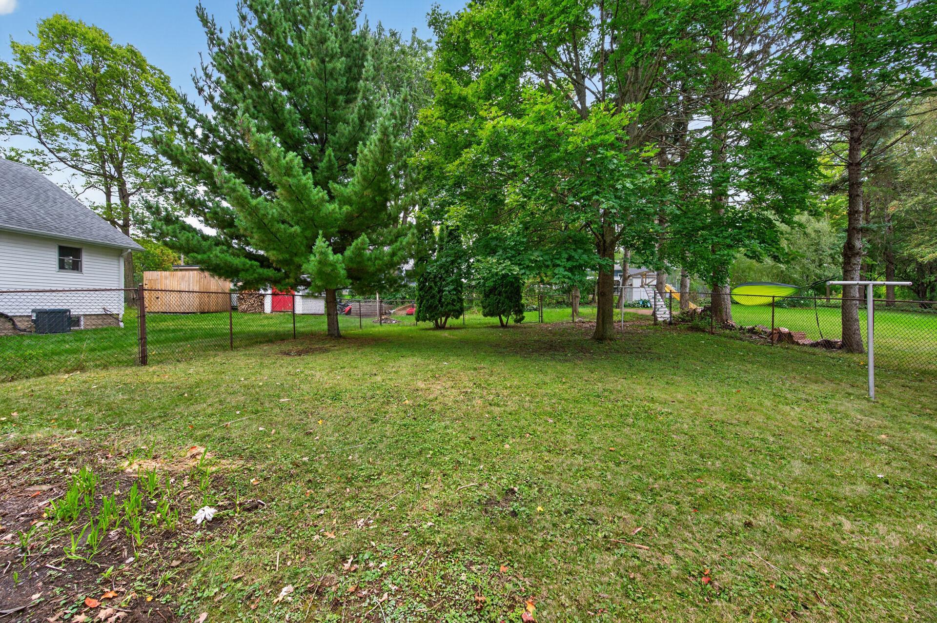 Photo 2 of Single family home for sale at 204 7th Street S, Buffalo, MN 55313 | MLS# 7145007 | Listing updated on 2026-09-21