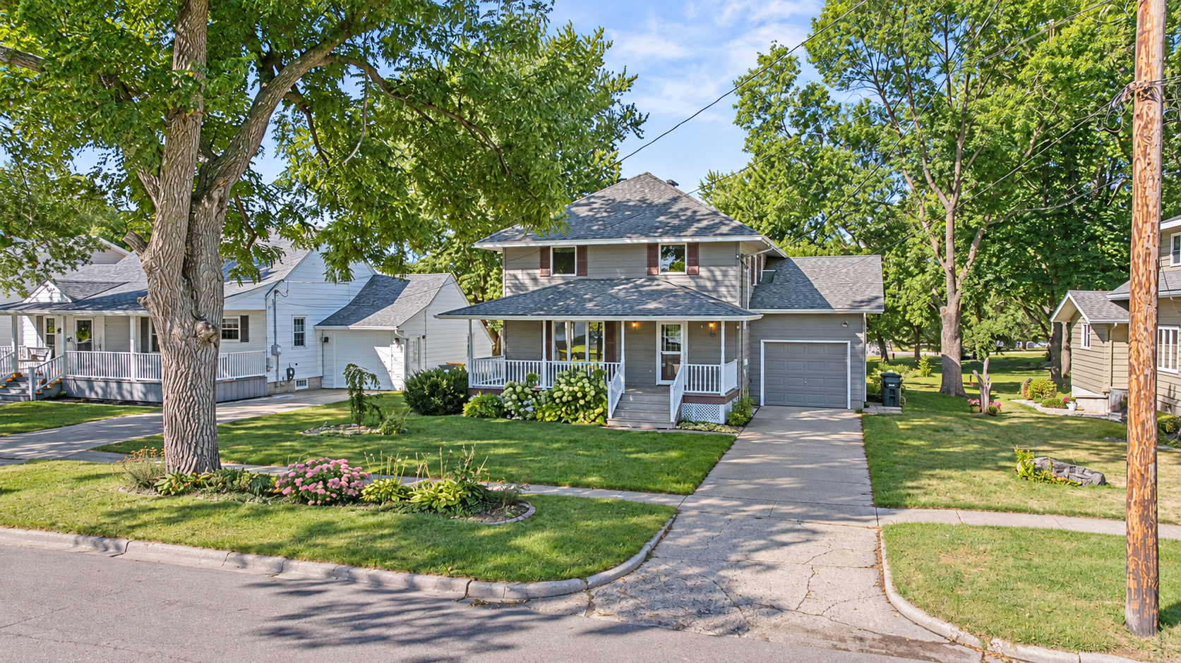 Photo 3 of Single family home for sale at 165 W 5th Street N, Cottonwood, MN 56229 | MLS# 7145114 | Listing updated on 2026-10-19