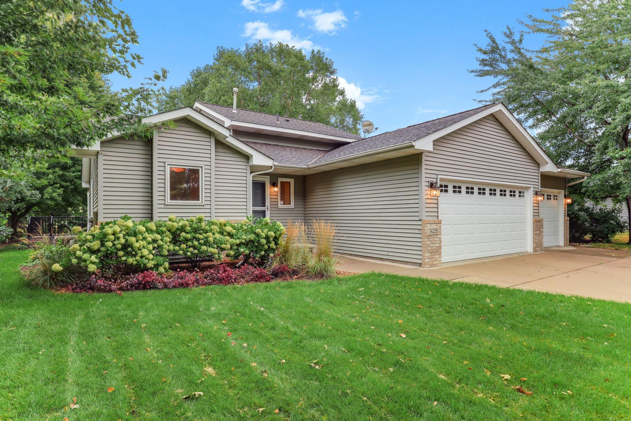 Photo 1 of Single family home for sale at 14255 Vale St NW, Andover, MN 55304 | MLS# 7145218 | Listing updated on 2026-09-21