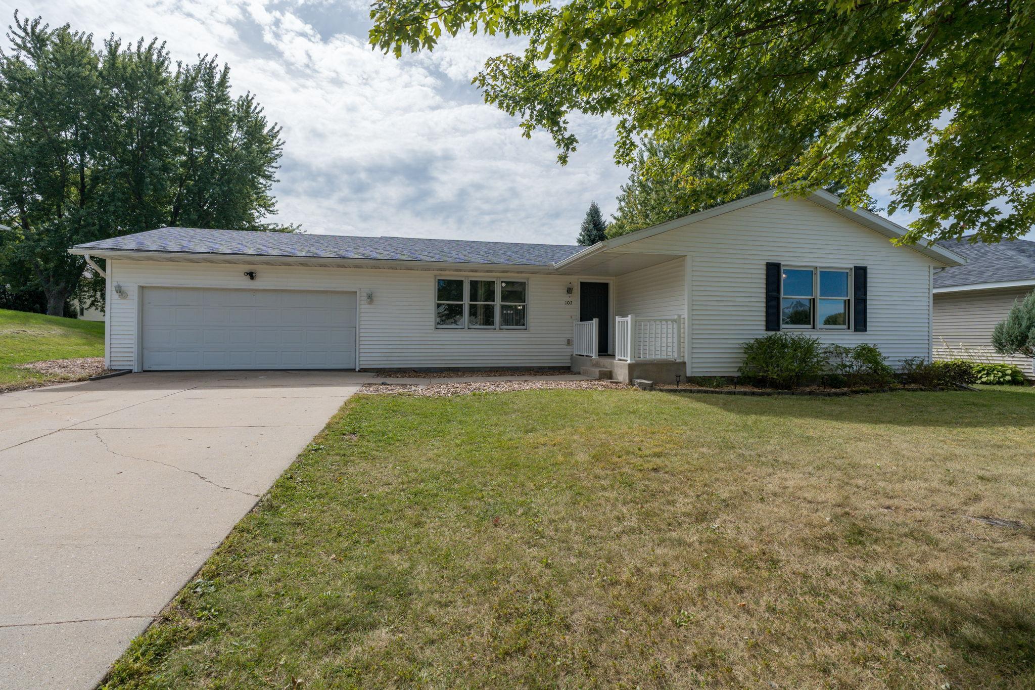 Photo 1 of Single family home for sale at 107 Meadow Ln, Janesville, MN 56048 | MLS# 7146112 | Listing updated on 2026-09-21