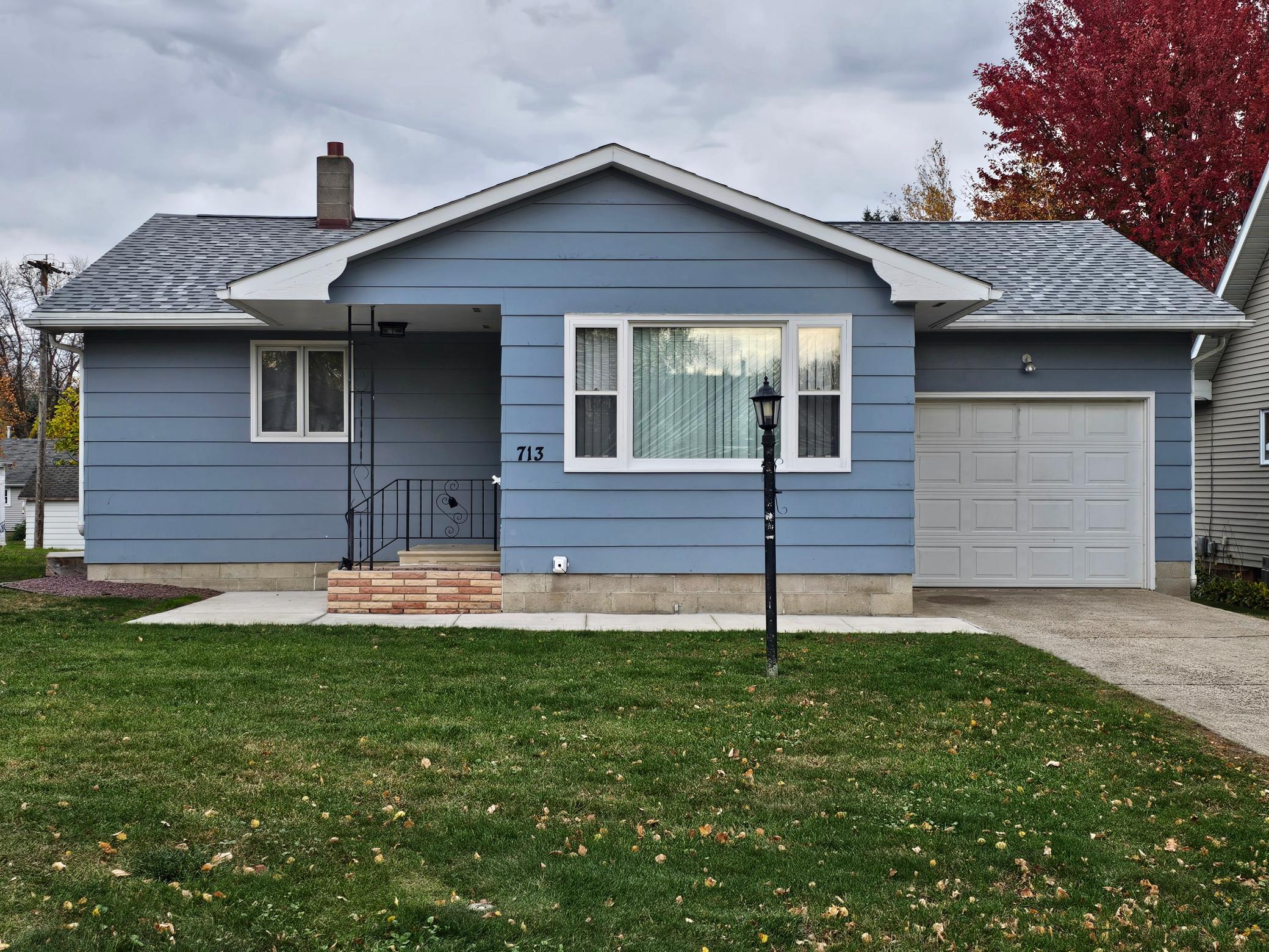 Photo 1 of Single family home for sale at 713 S Elm St, Lamberton, MN 56152 | MLS# 7146211 | Listing updated on 2026-10-24